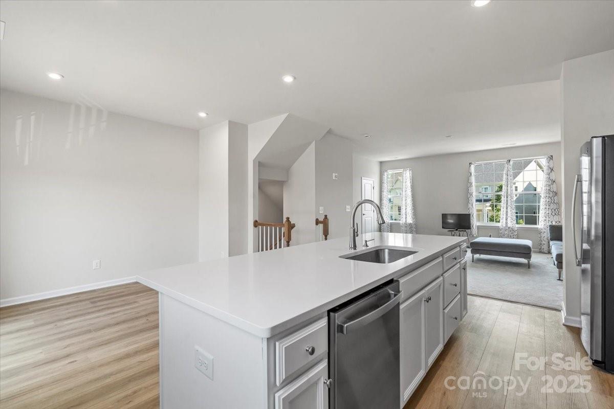 512 Whitehall Circle — Durham