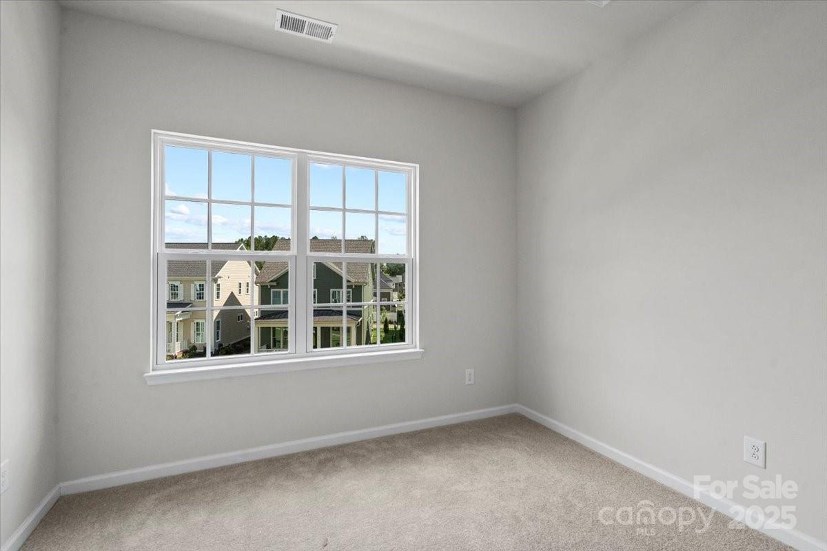 512 Whitehall Circle — Durham