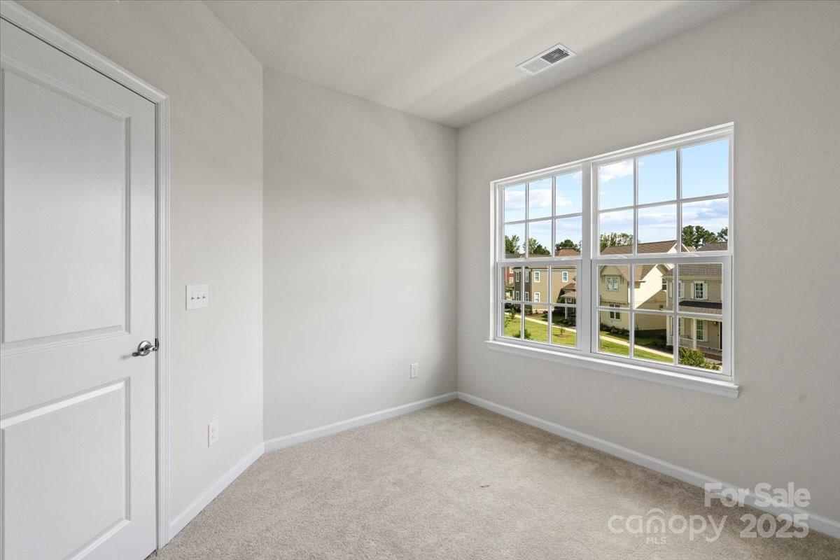 512 Whitehall Circle — Durham