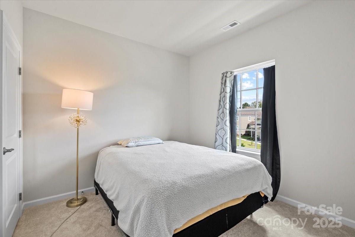 512 Whitehall Circle — Durham