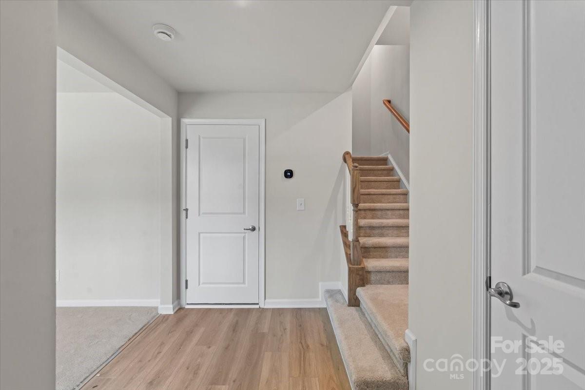 512 Whitehall Circle — Durham