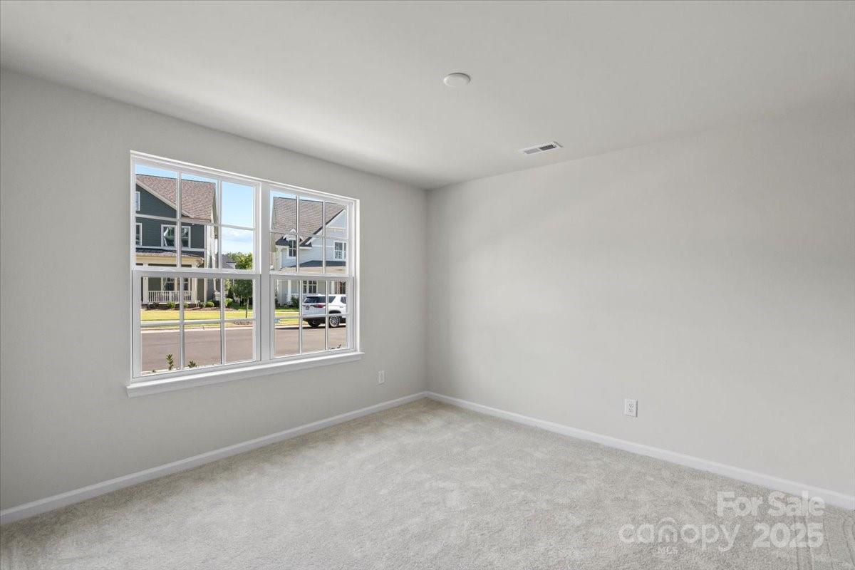 512 Whitehall Circle — Durham