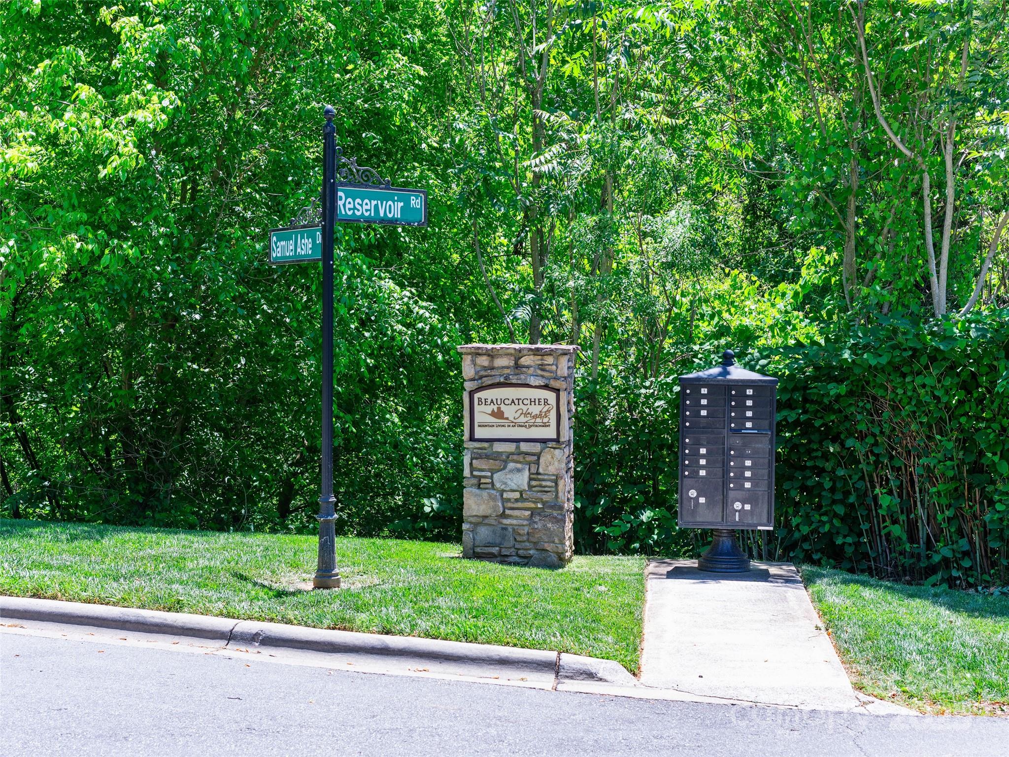 44 Samuel Ashe Drive #55 — Asheville