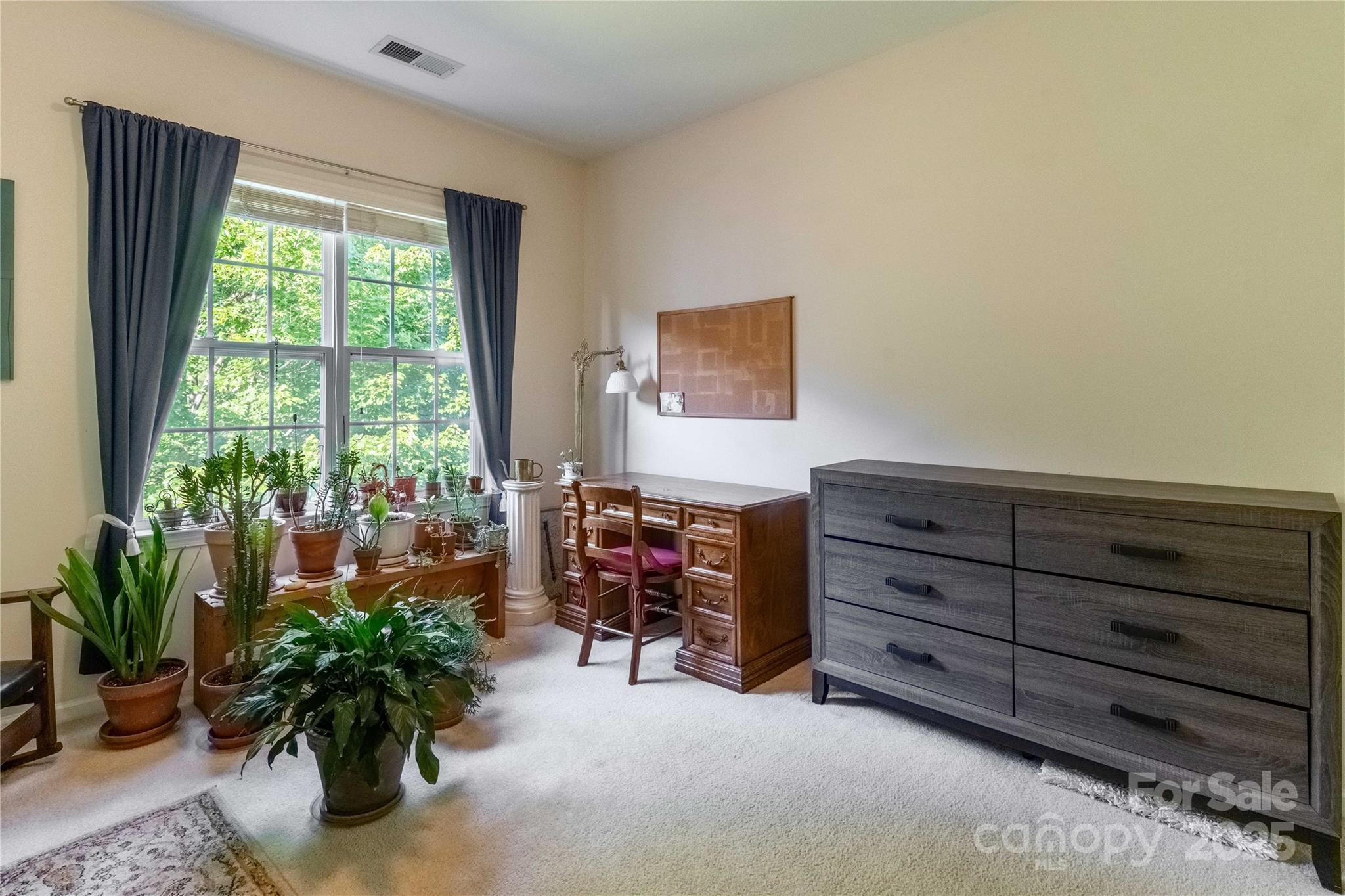 332 Appeldoorn Circle — Asheville