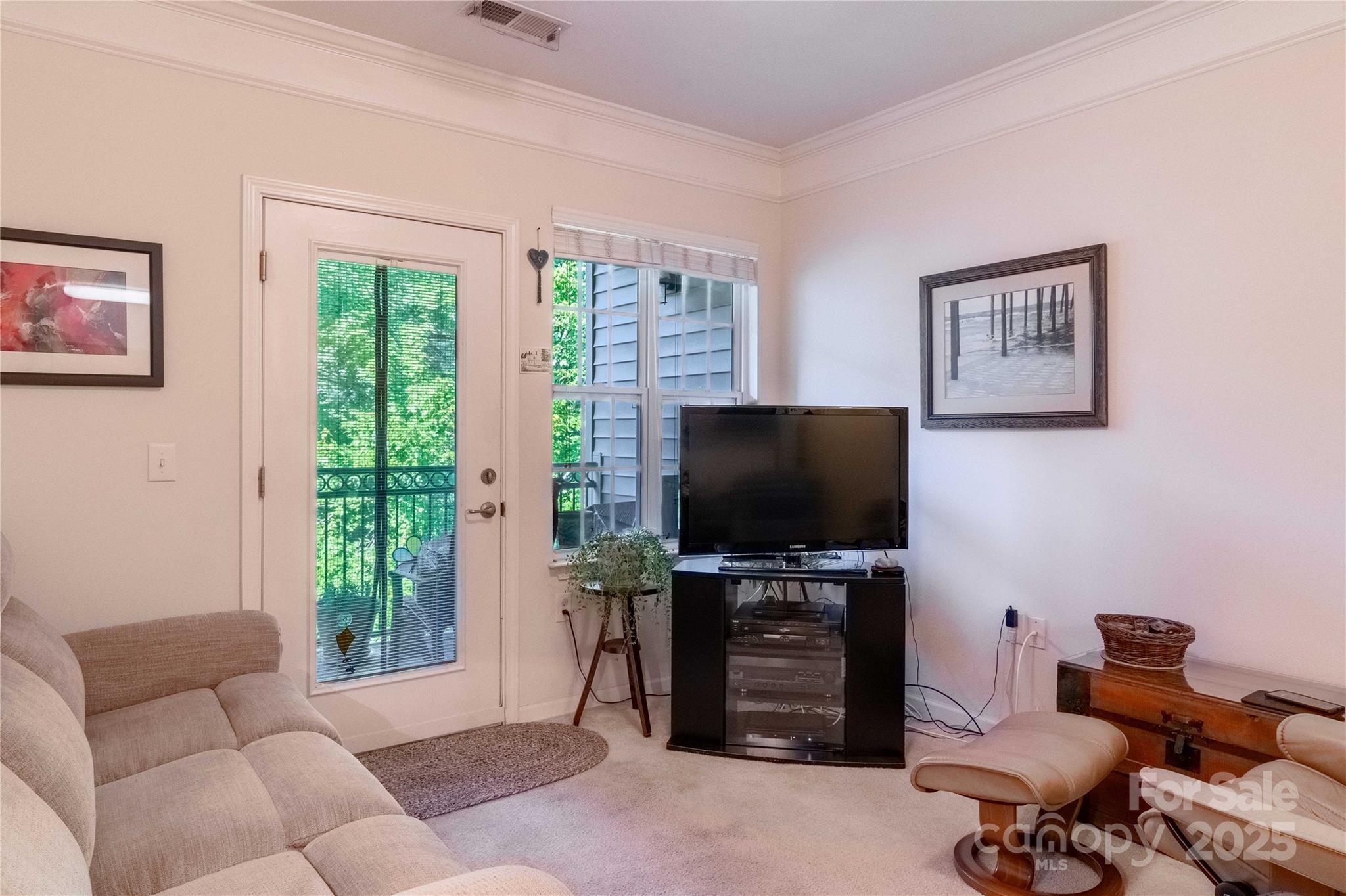 332 Appeldoorn Circle — Asheville