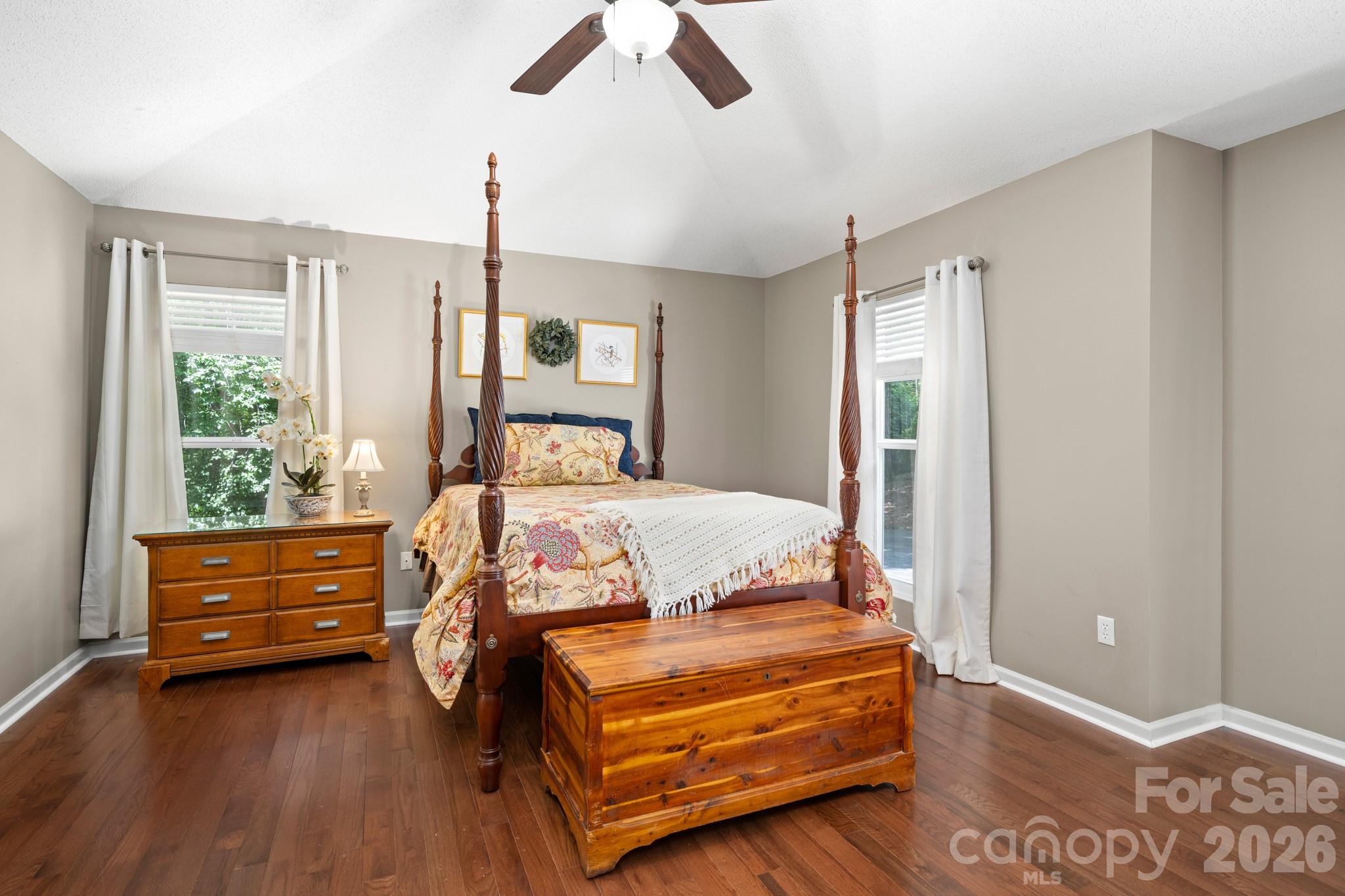 701 Salisbury Road — Hendersonville