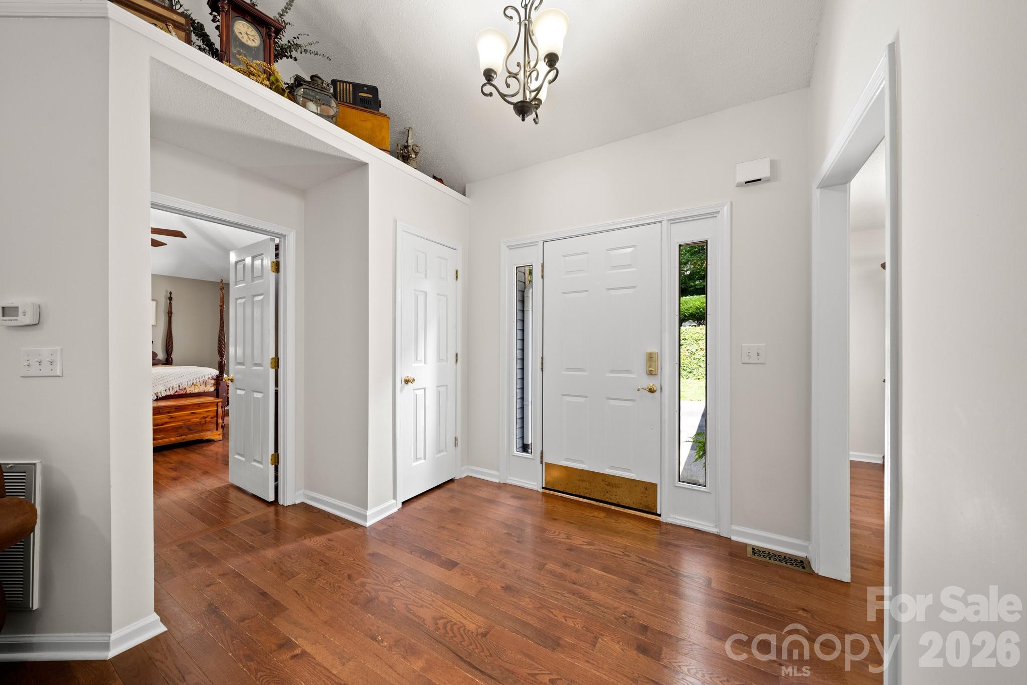701 Salisbury Road — Hendersonville