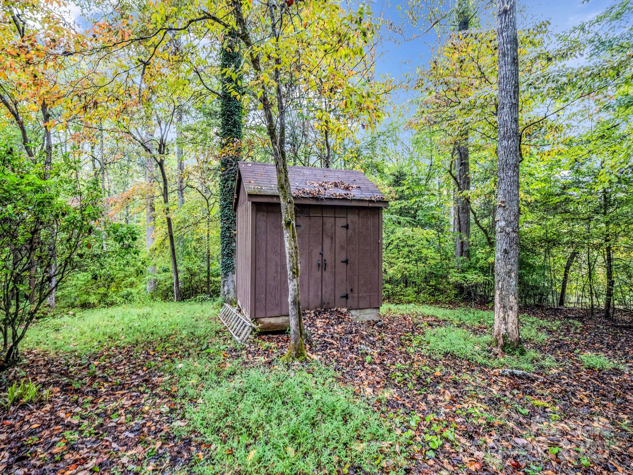 421 Chickadee Lane — Brevard