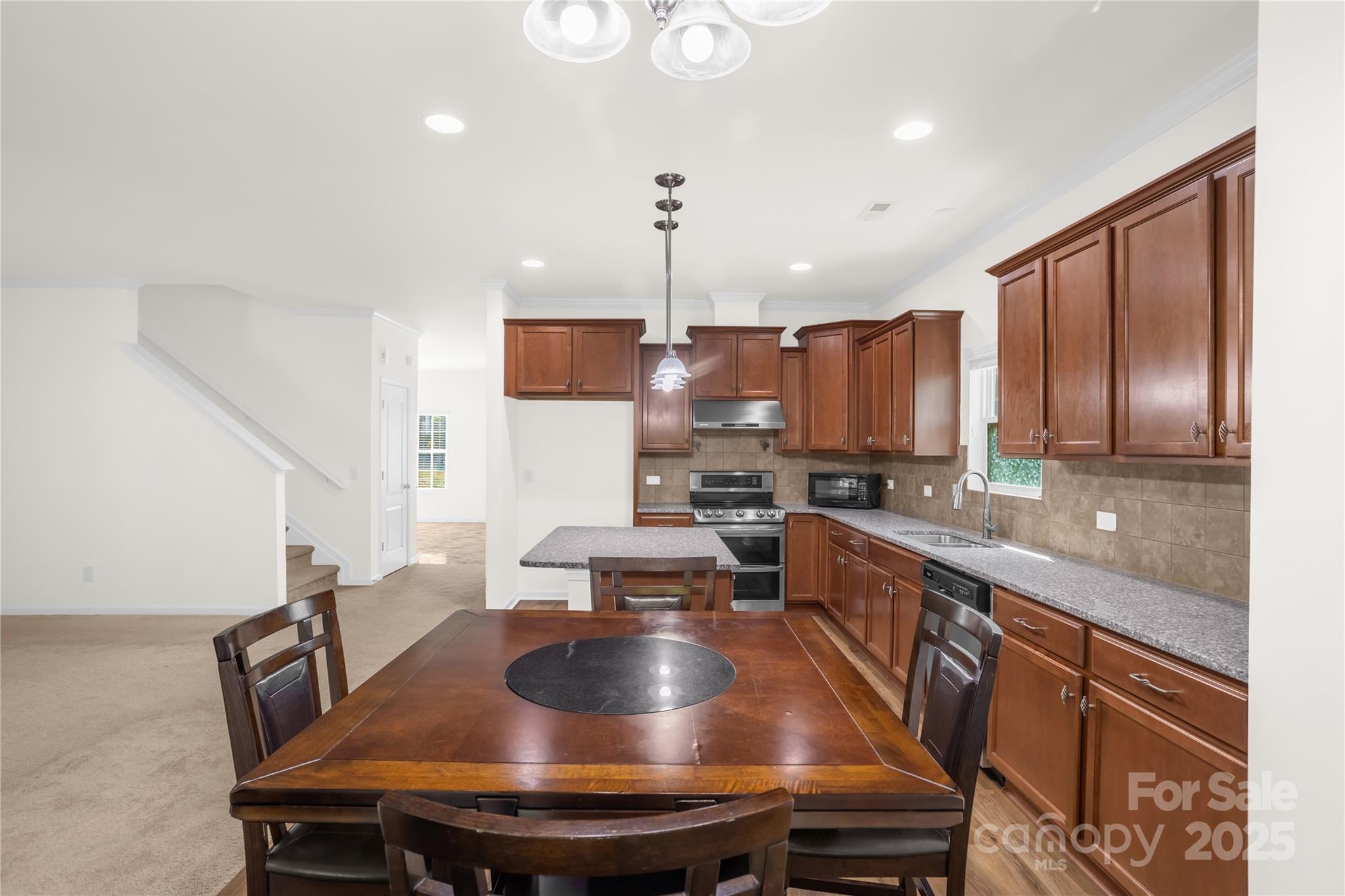 13516 Mallard Lake Road — Charlotte