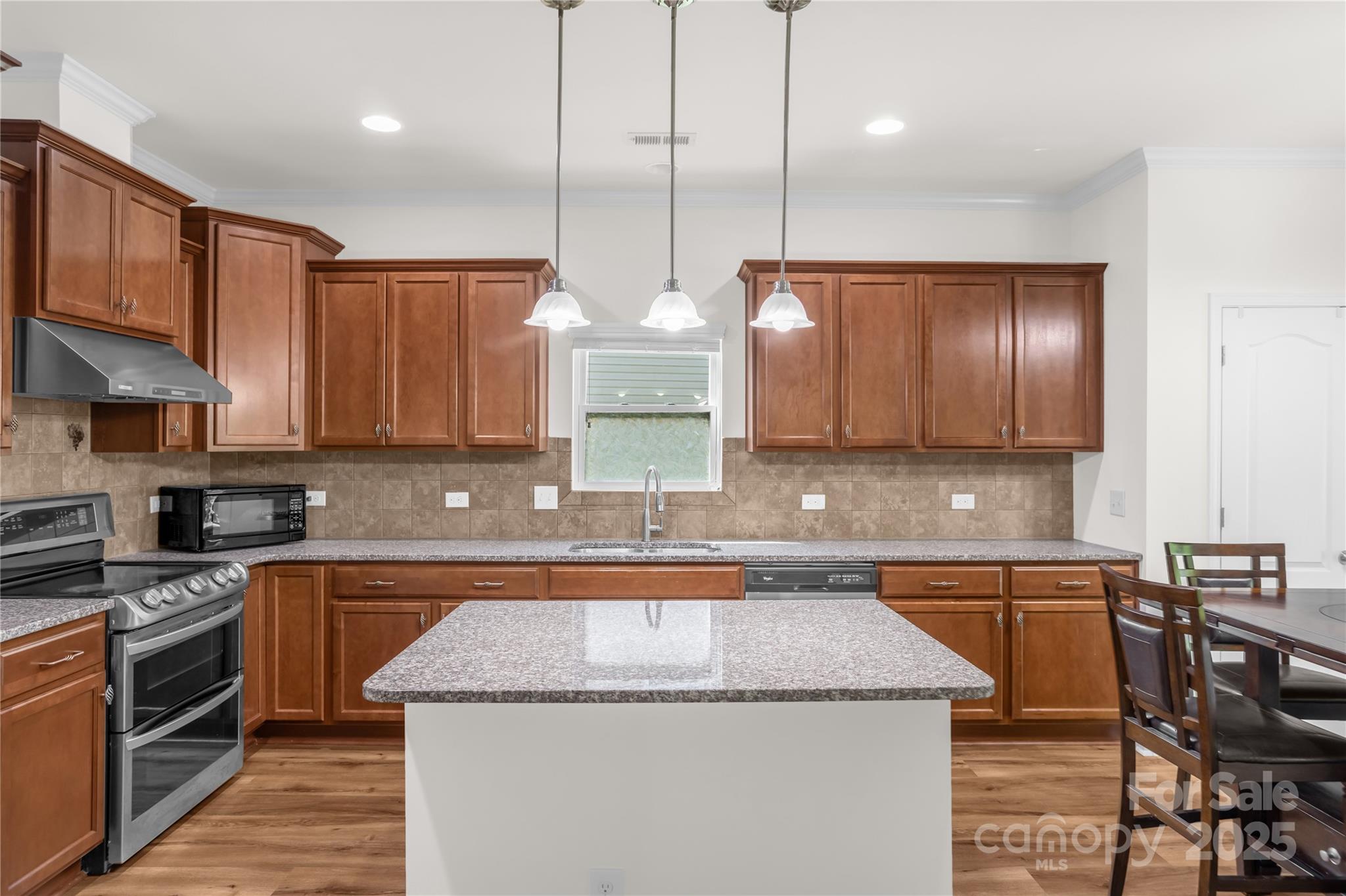 13516 Mallard Lake Road — Charlotte