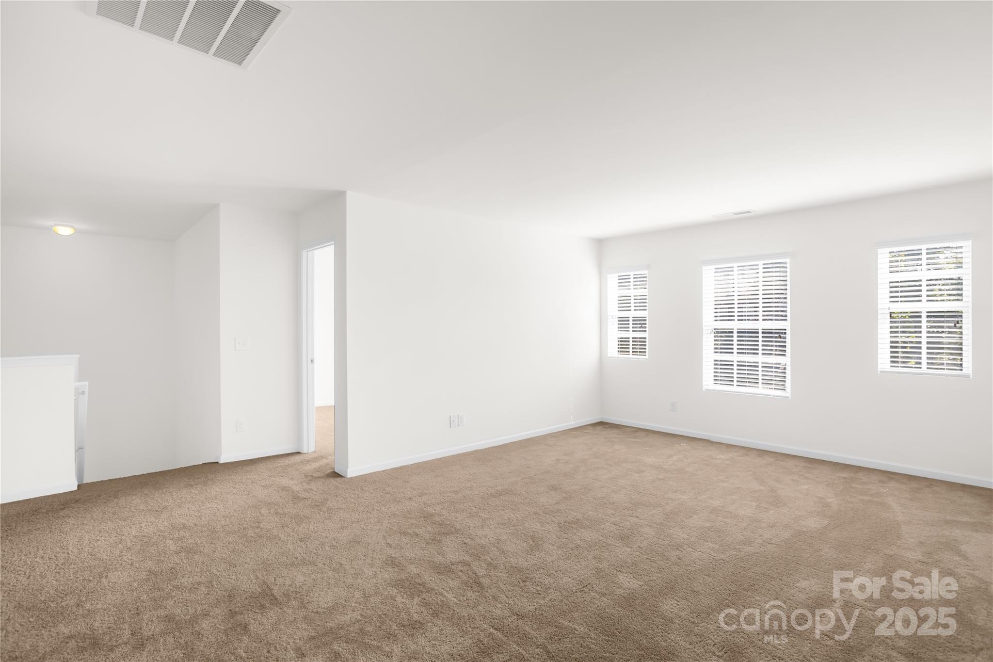 13516 Mallard Lake Road — Charlotte