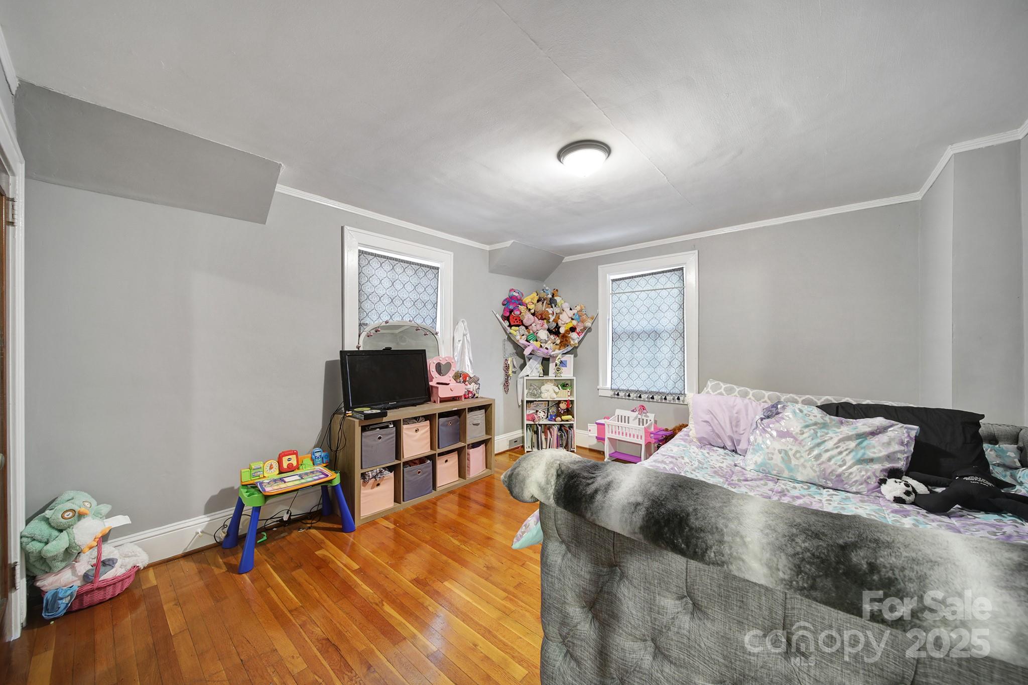 504 Chesterfield Avenue — Lancaster