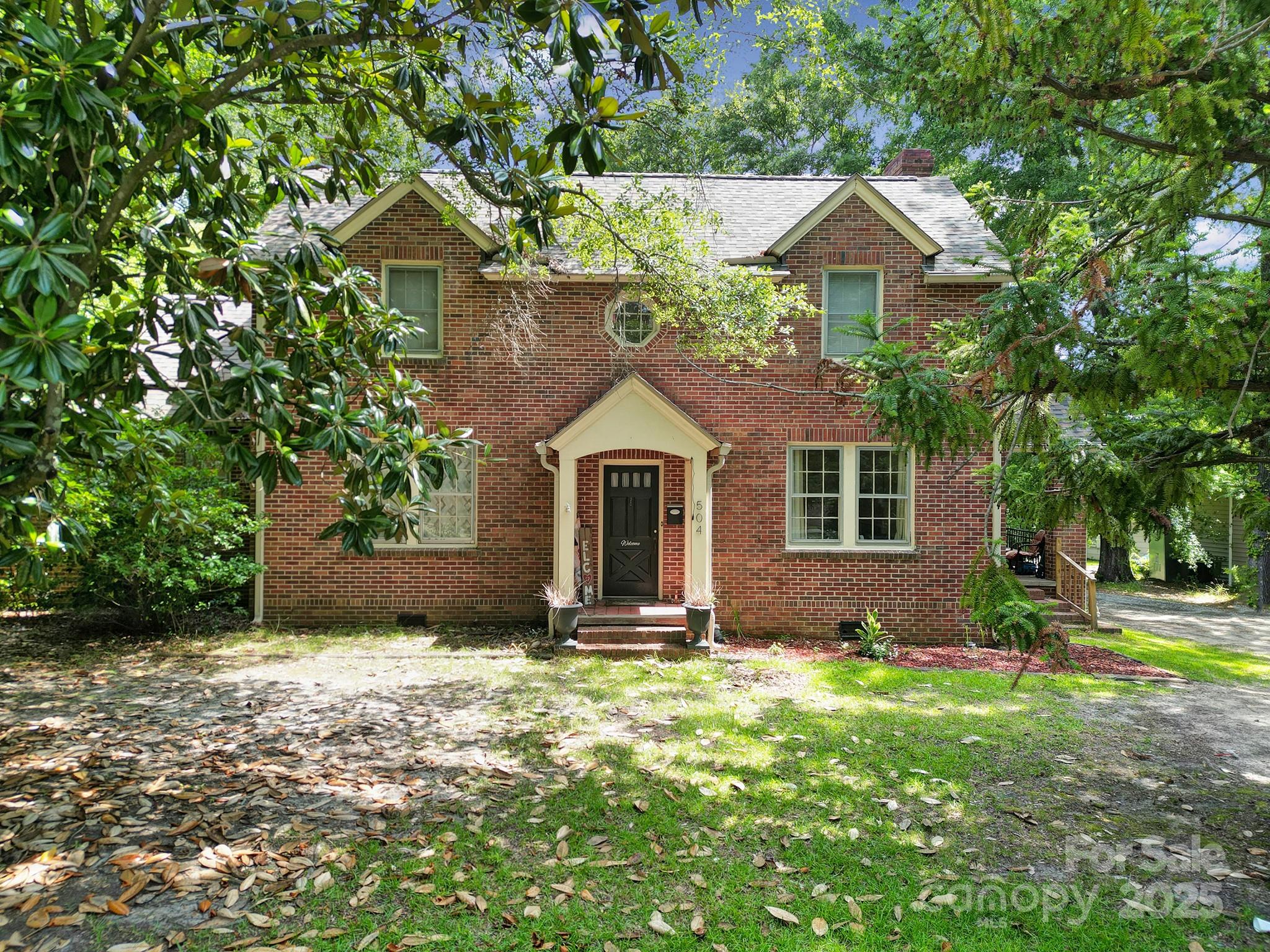 504 Chesterfield Avenue — Lancaster