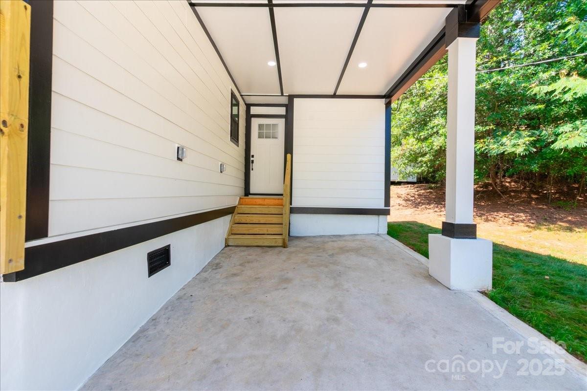 2918 Lon Street — Shelby