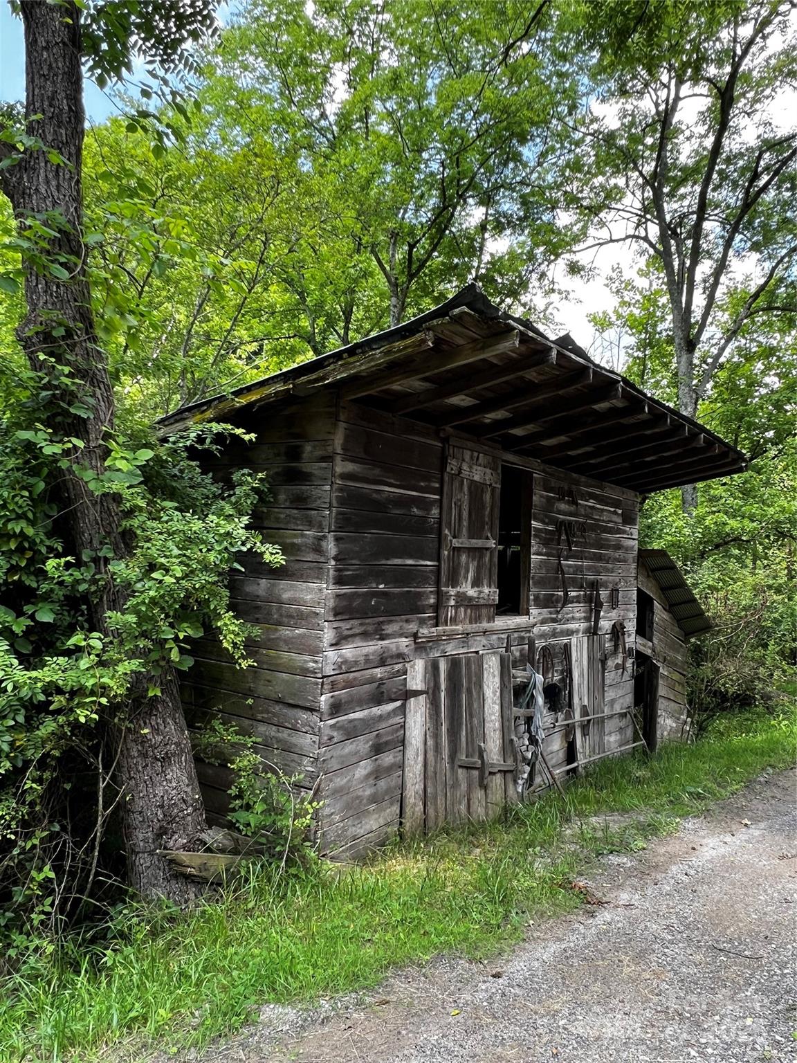 2255 NC Hwy 268 Highway W — Wilkesboro
