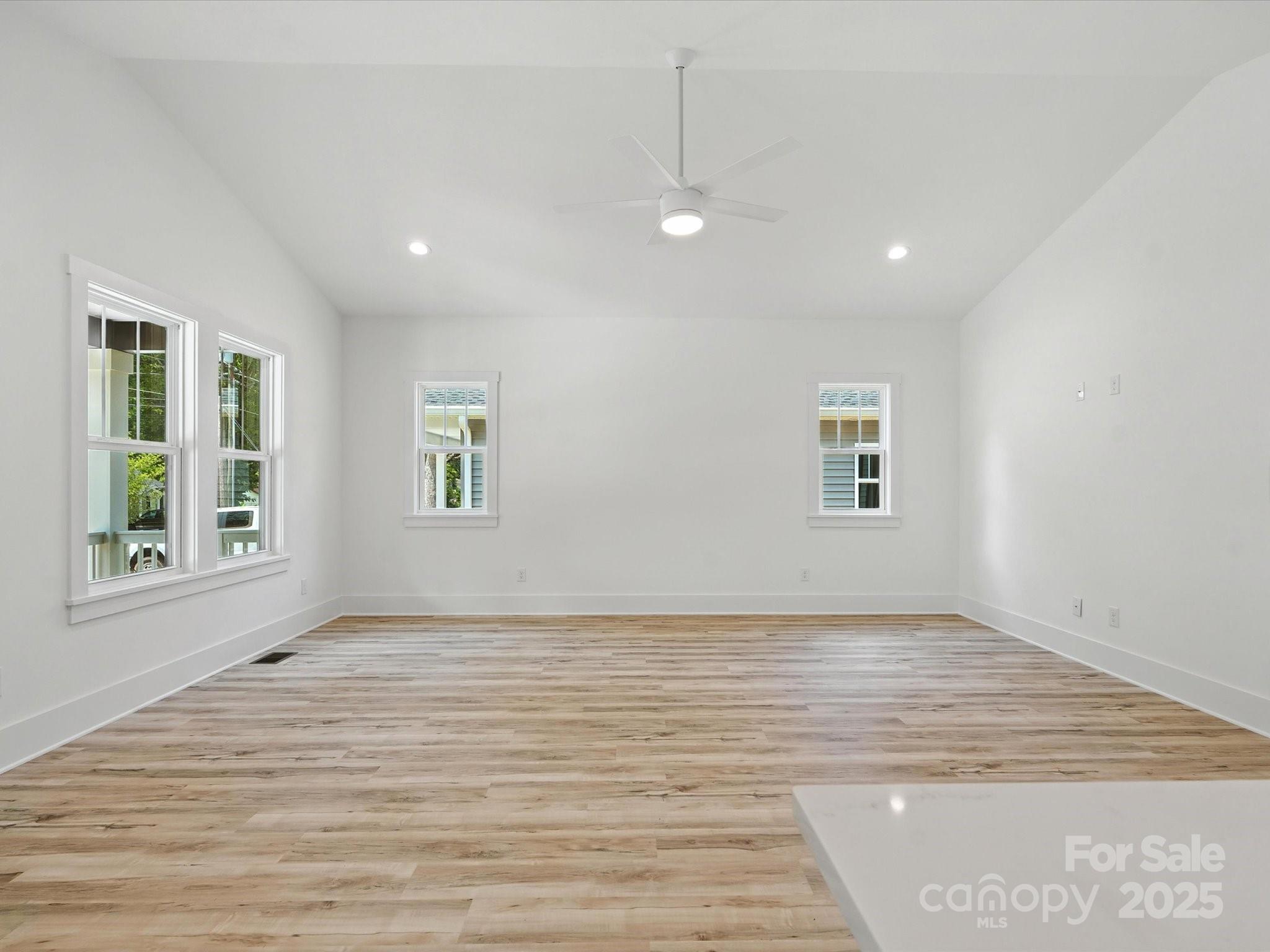 4113 Rutgers Avenue — Charlotte
