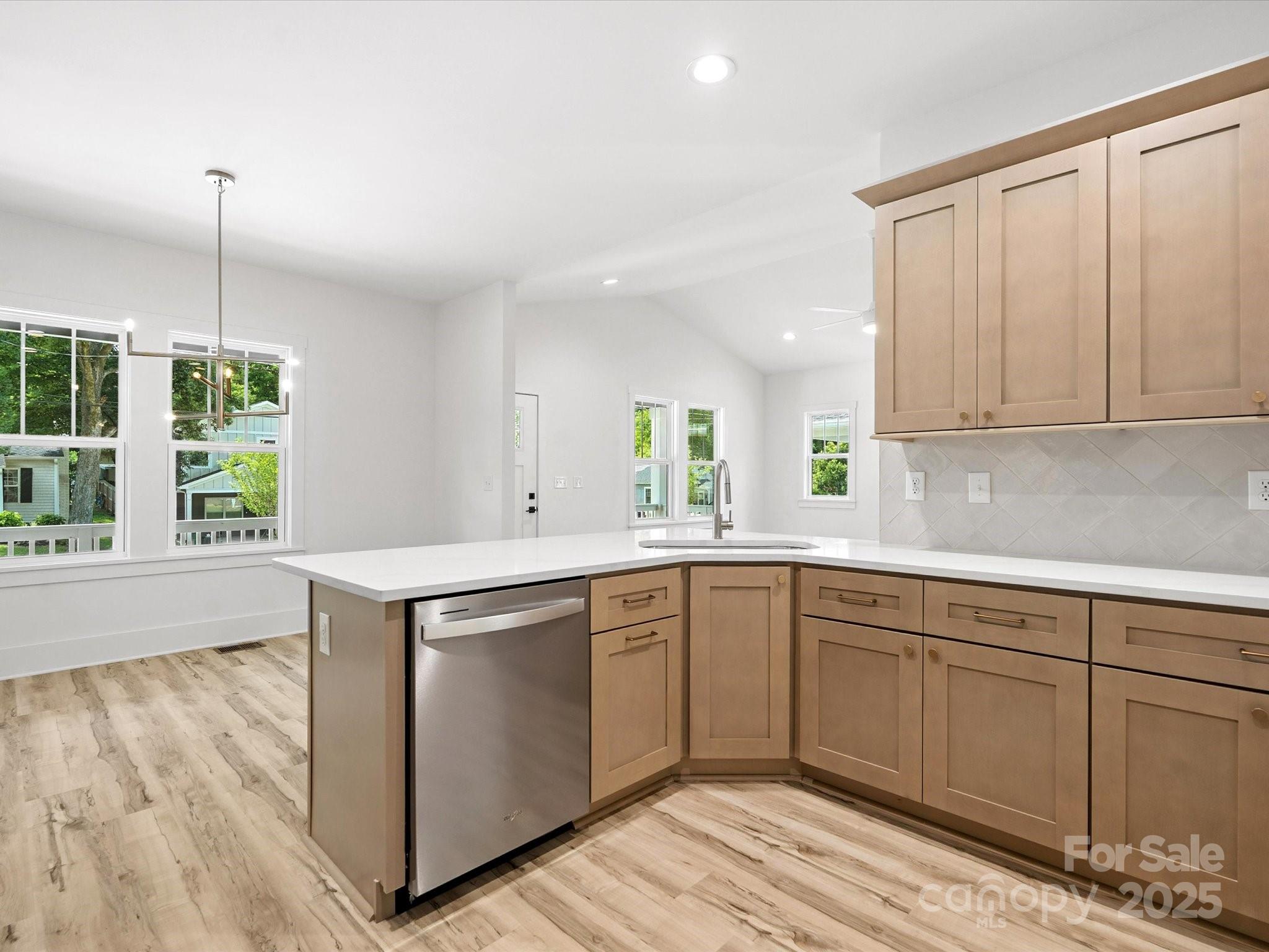 4113 Rutgers Avenue — Charlotte