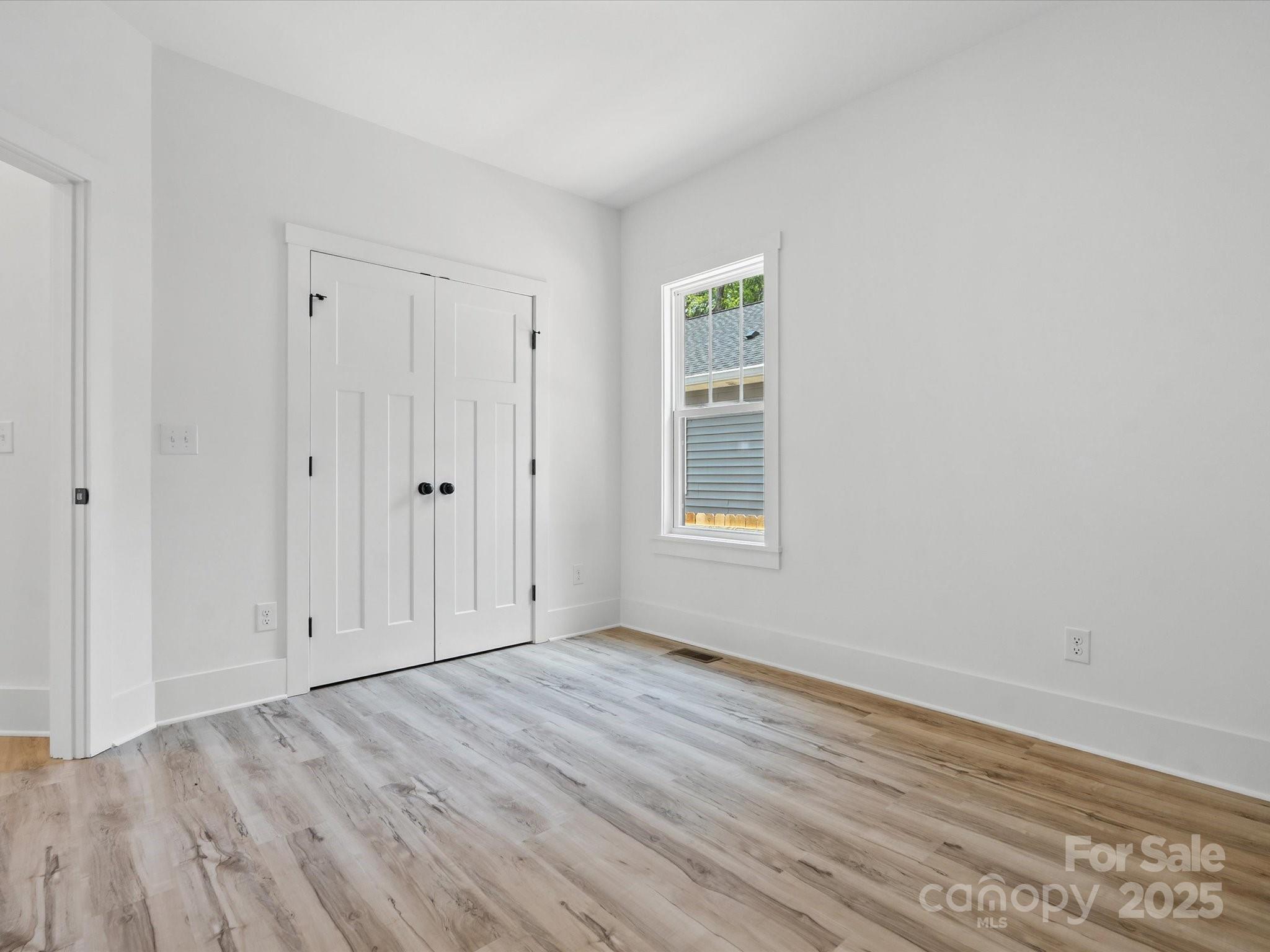 4113 Rutgers Avenue — Charlotte