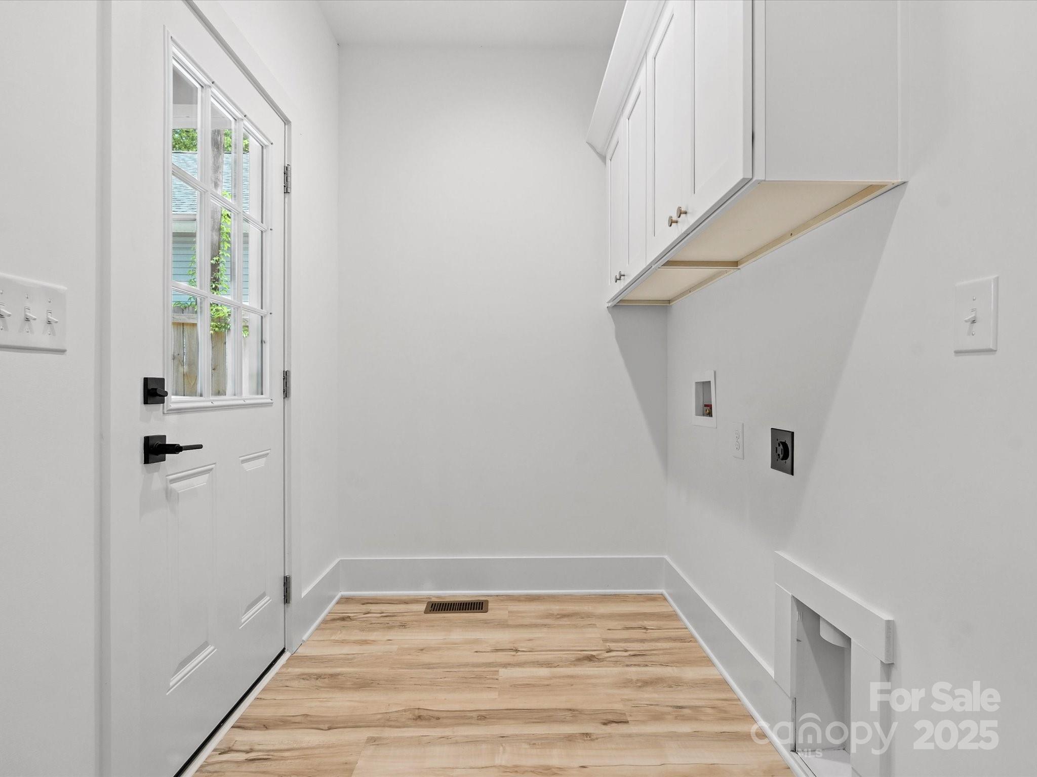 4113 Rutgers Avenue — Charlotte