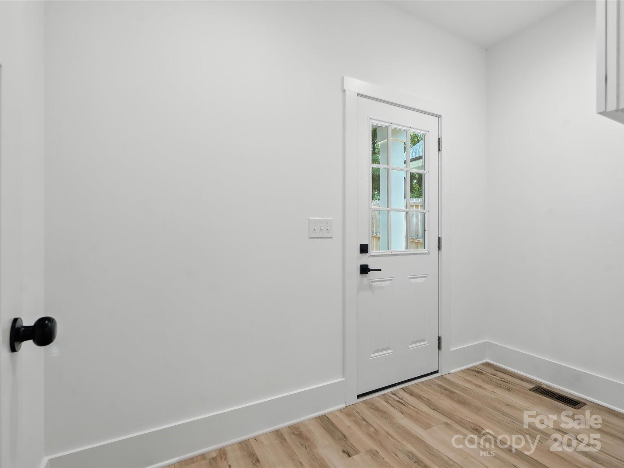 4113 Rutgers Avenue — Charlotte