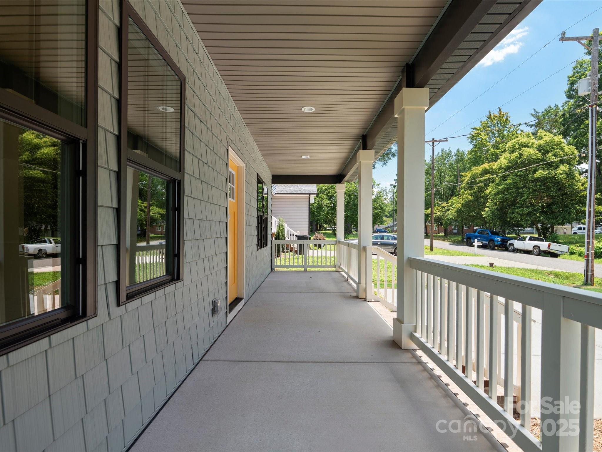 4113 Rutgers Avenue — Charlotte
