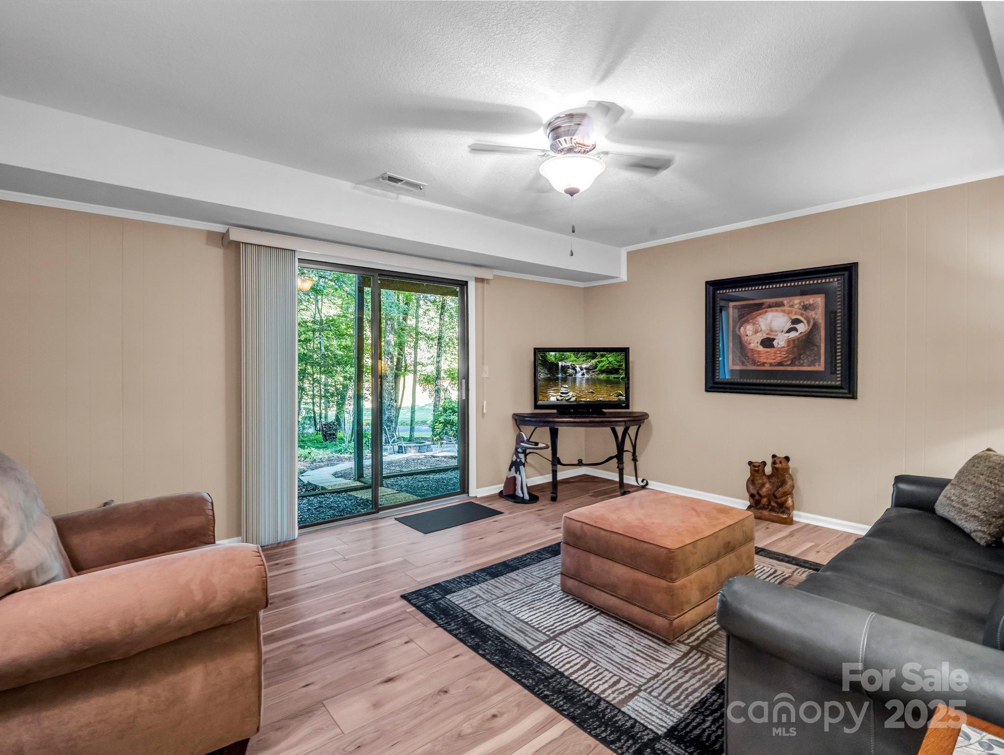 193 Downing Place #36 (MBL 539 5 38) — Lake Lure