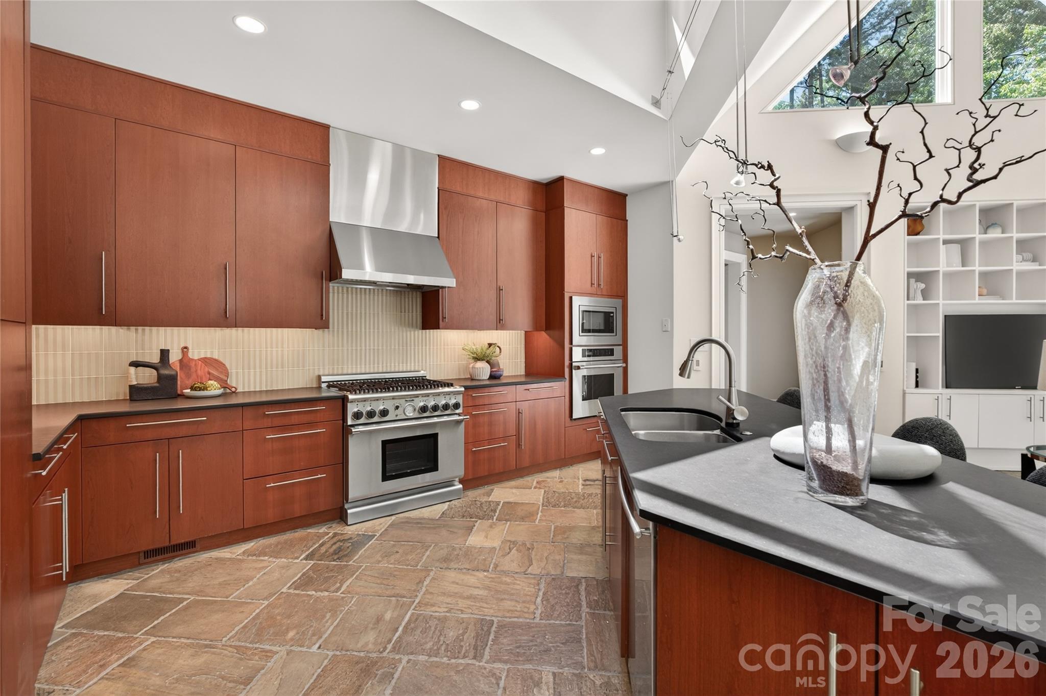 606 Ardrey Circle — Davidson
