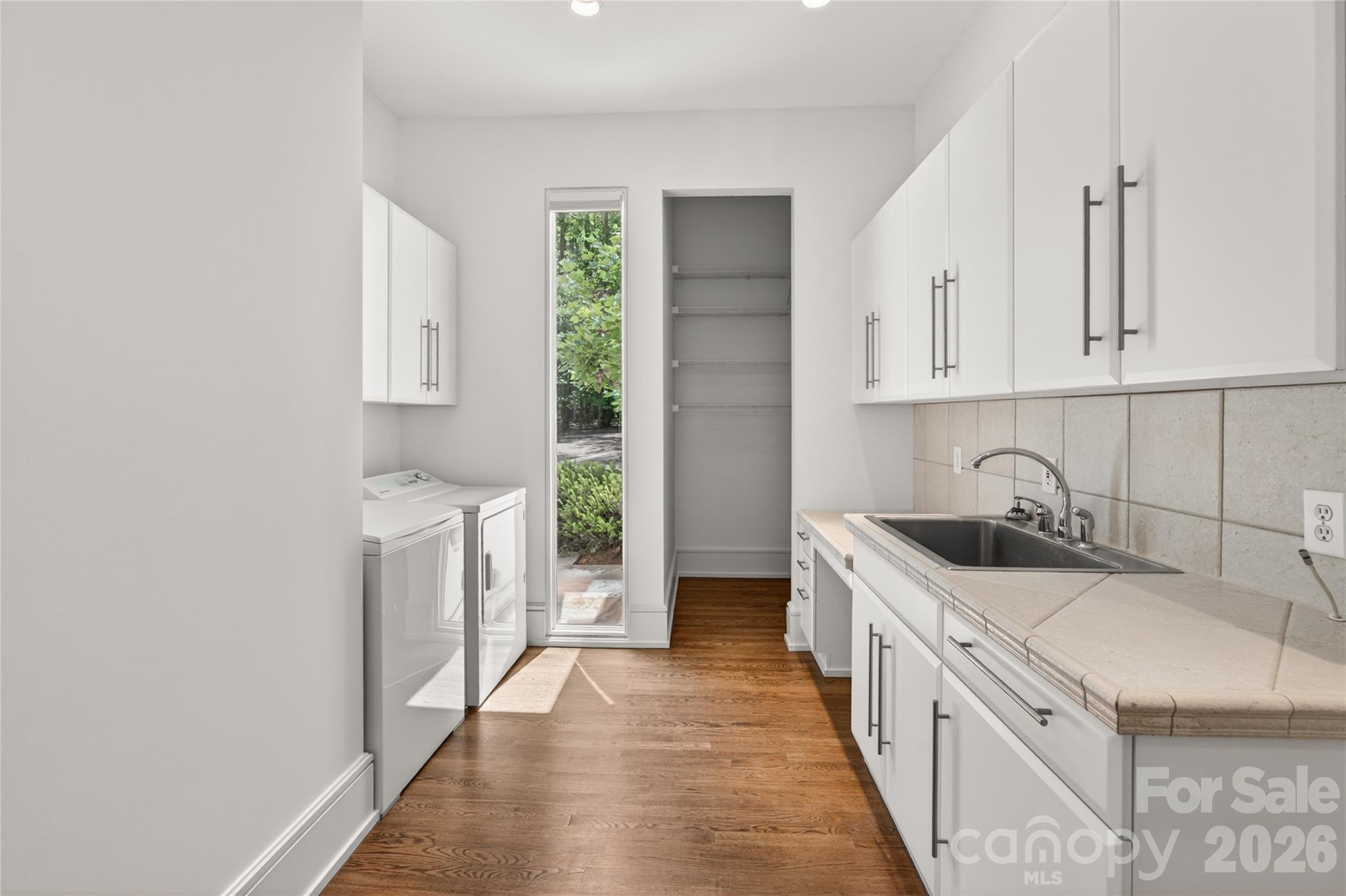 606 Ardrey Circle — Davidson