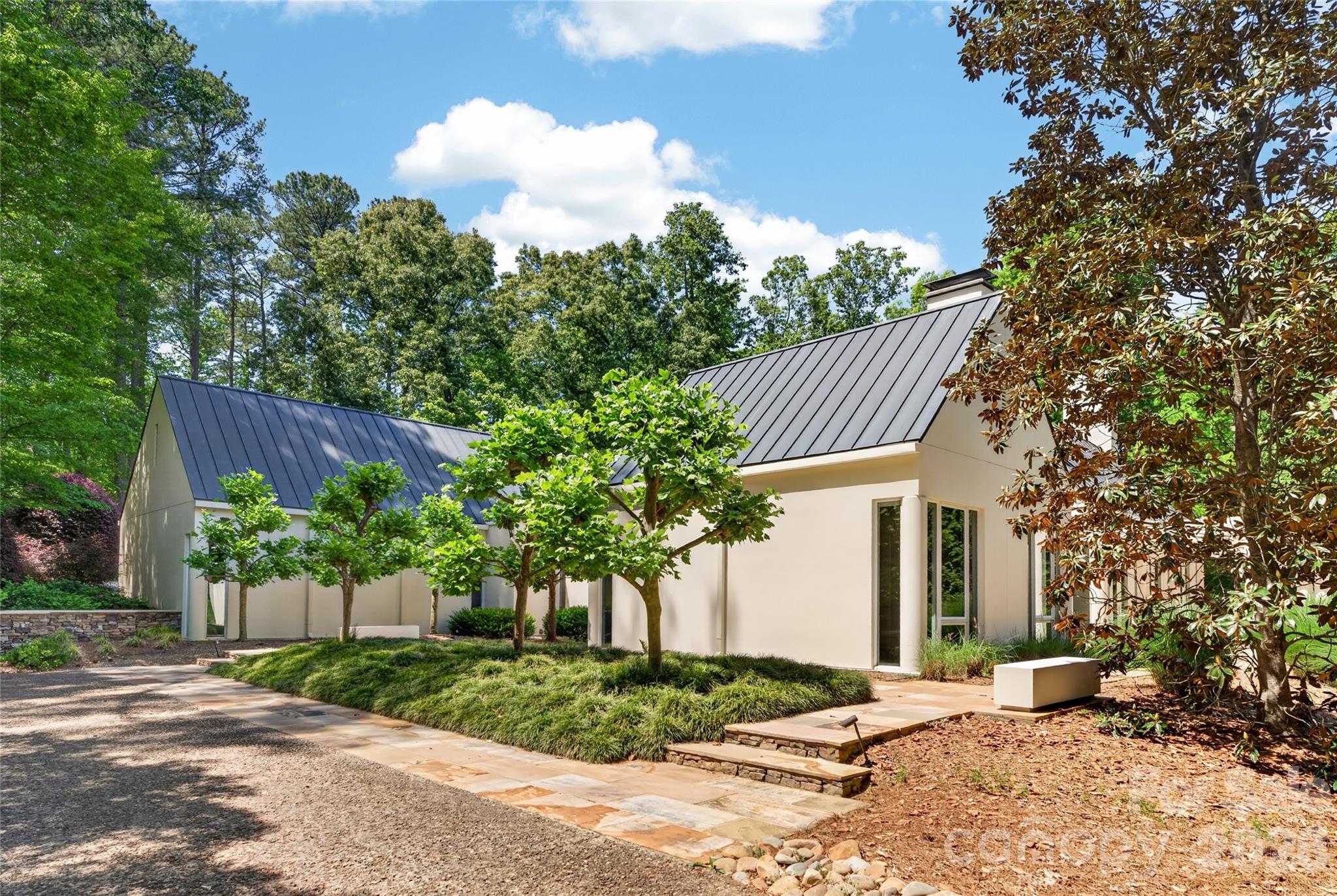 606 Ardrey Circle — Davidson