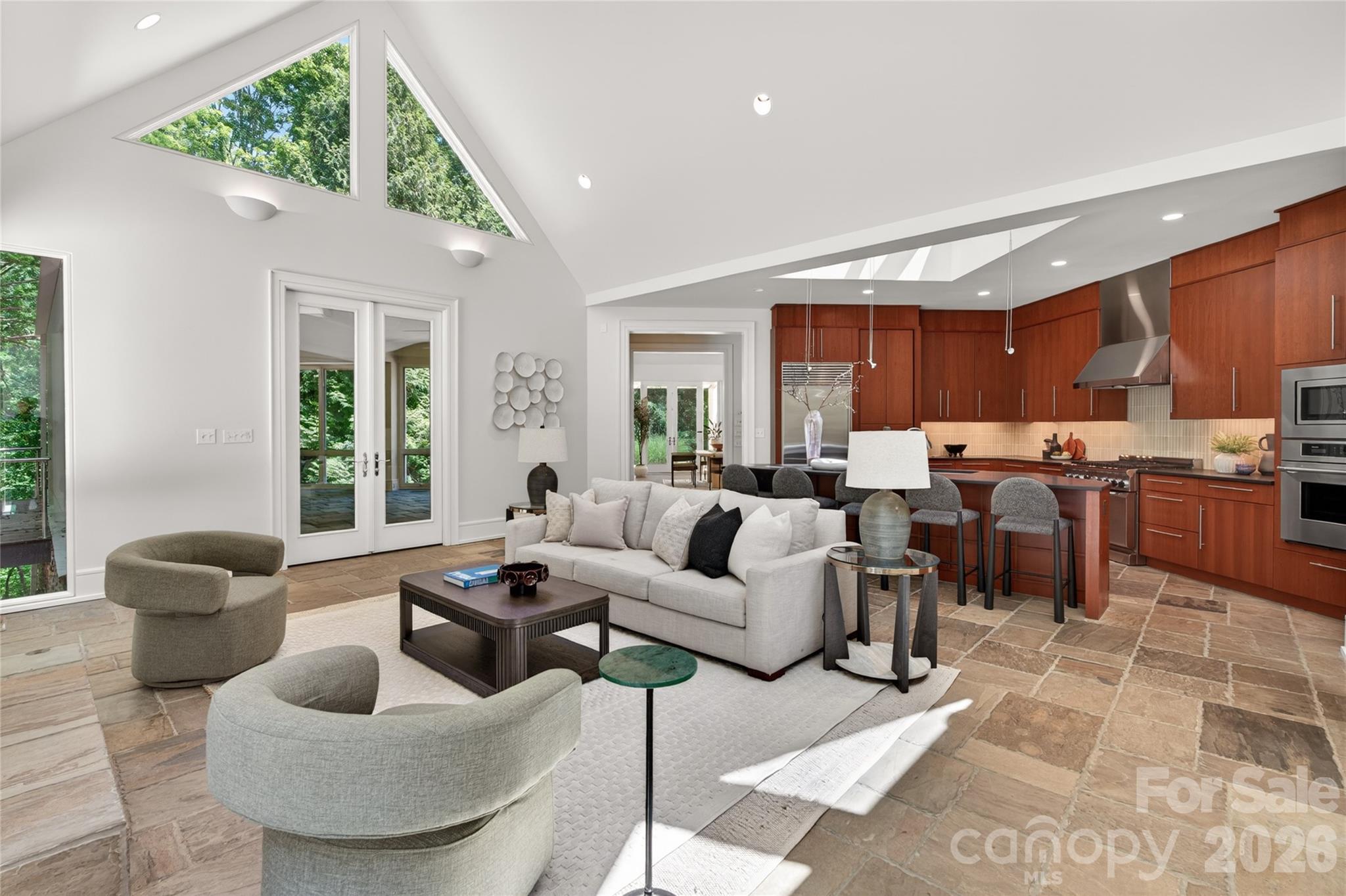 606 Ardrey Circle — Davidson
