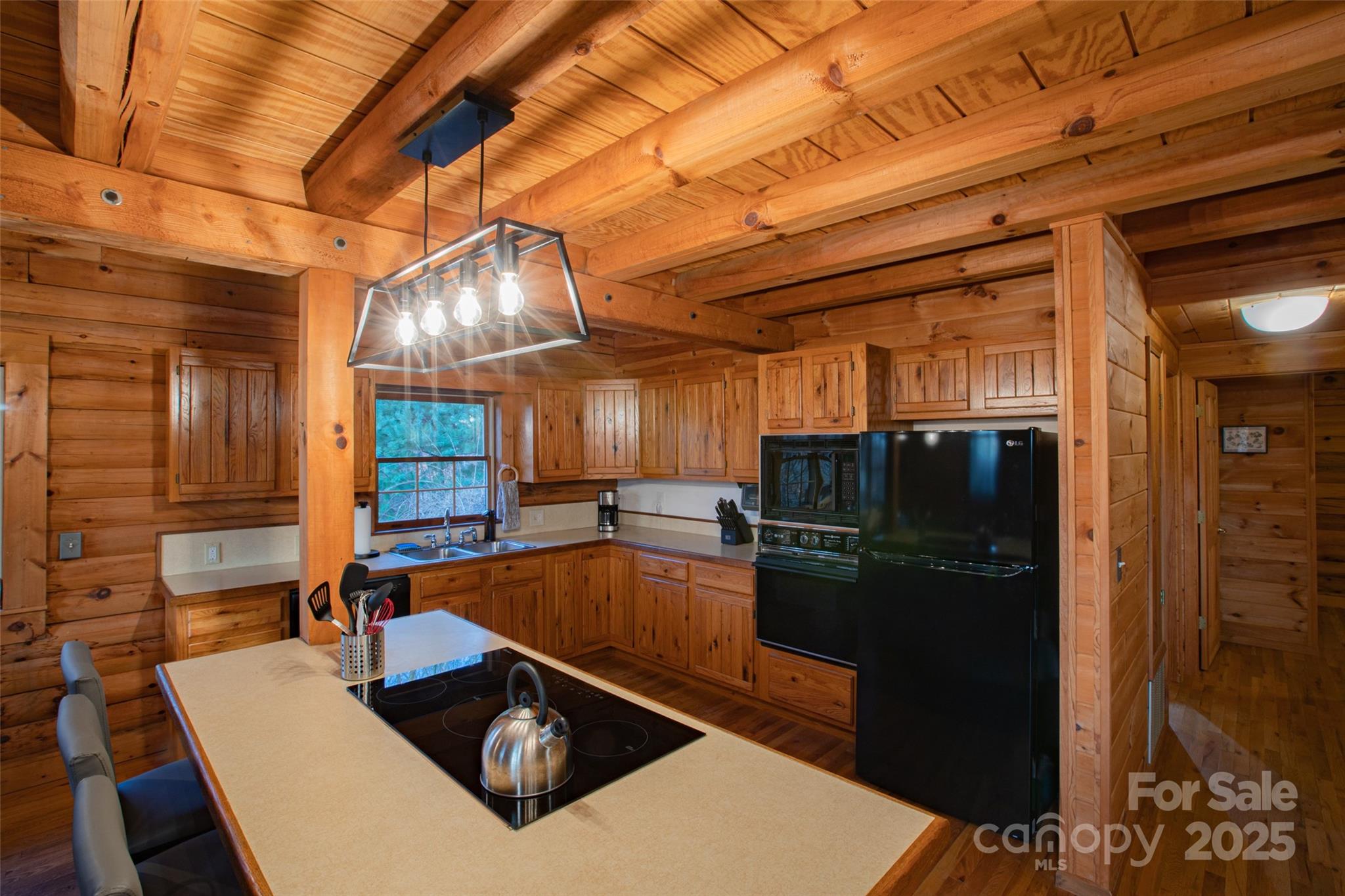 2311 Old Mountain Road — Mars Hill
