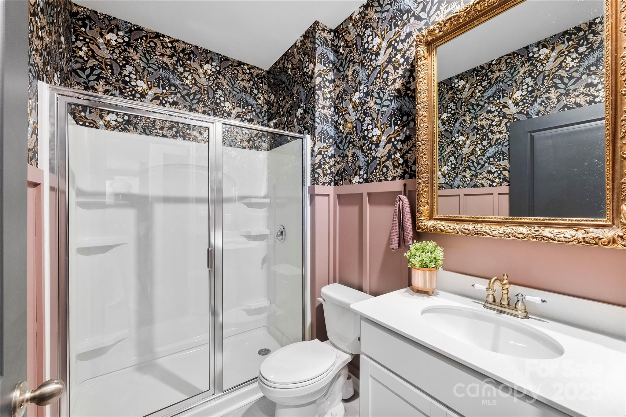 716 Saddlebred Lane — Locust