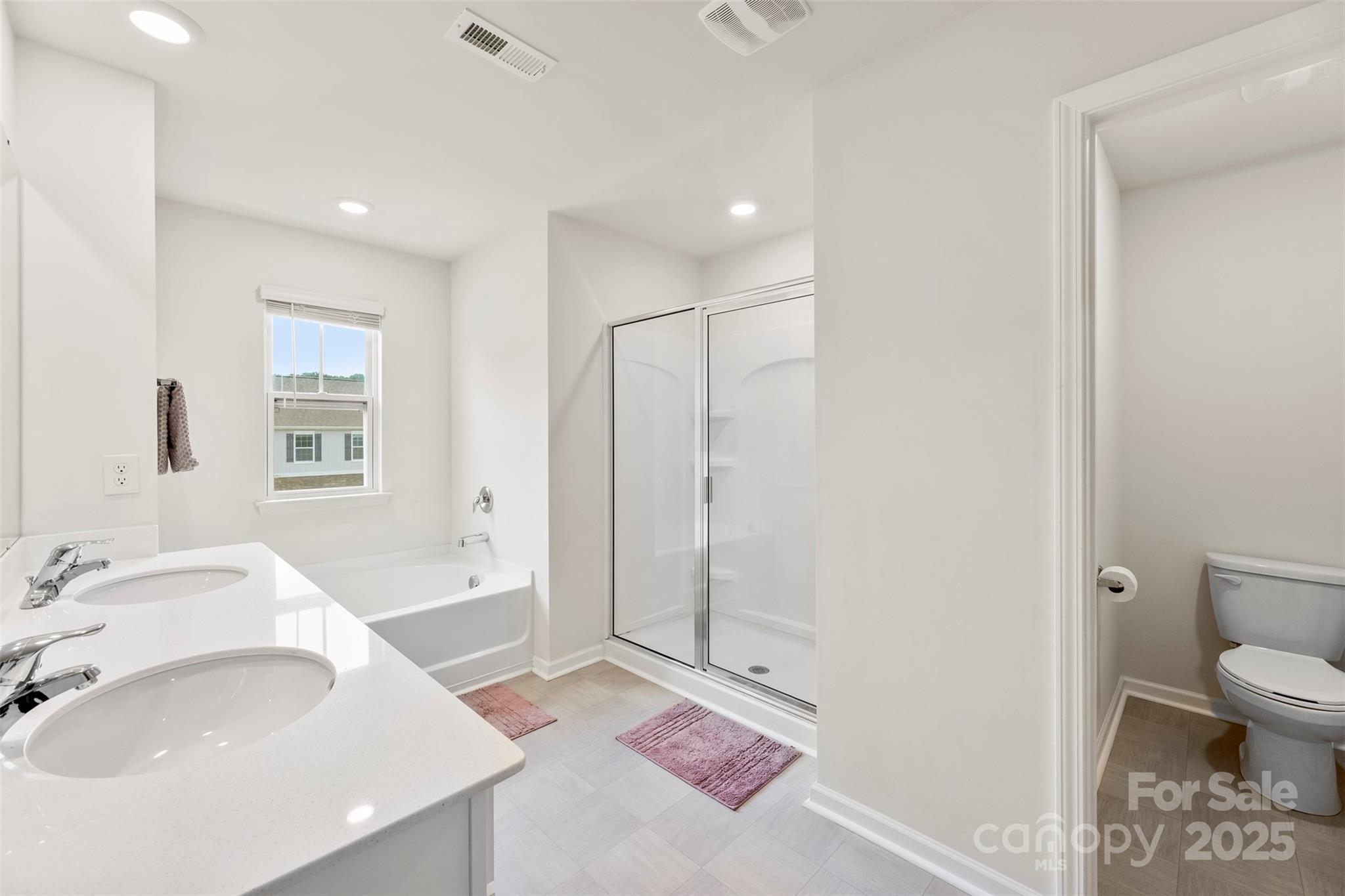 716 Saddlebred Lane — Locust