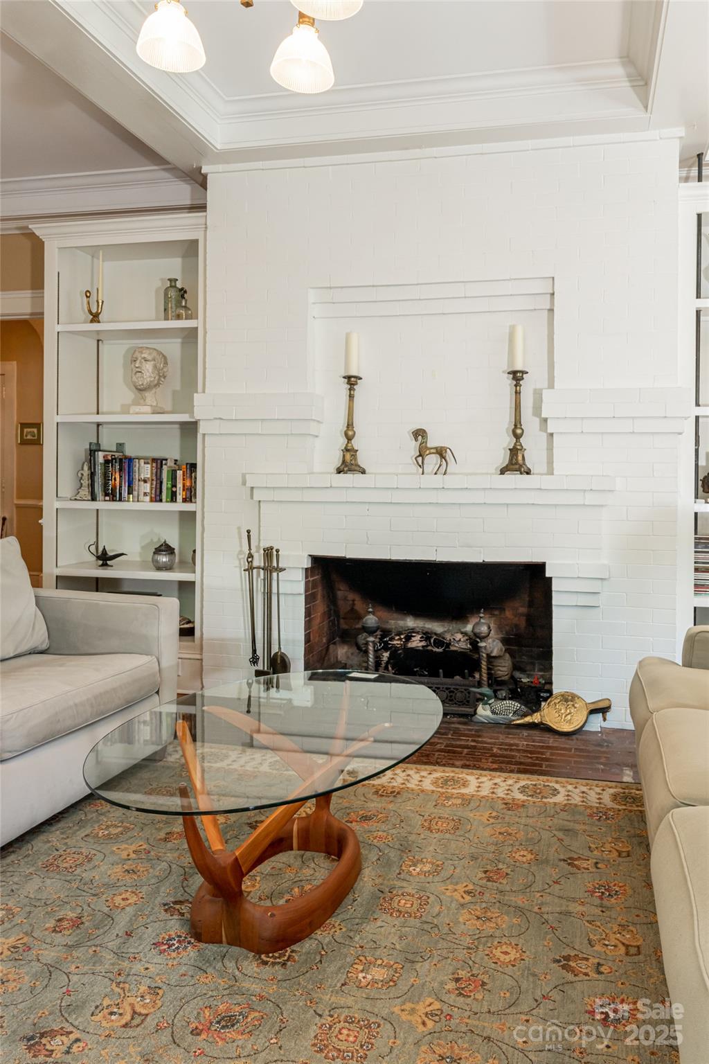46 Cumberland Circle — Asheville