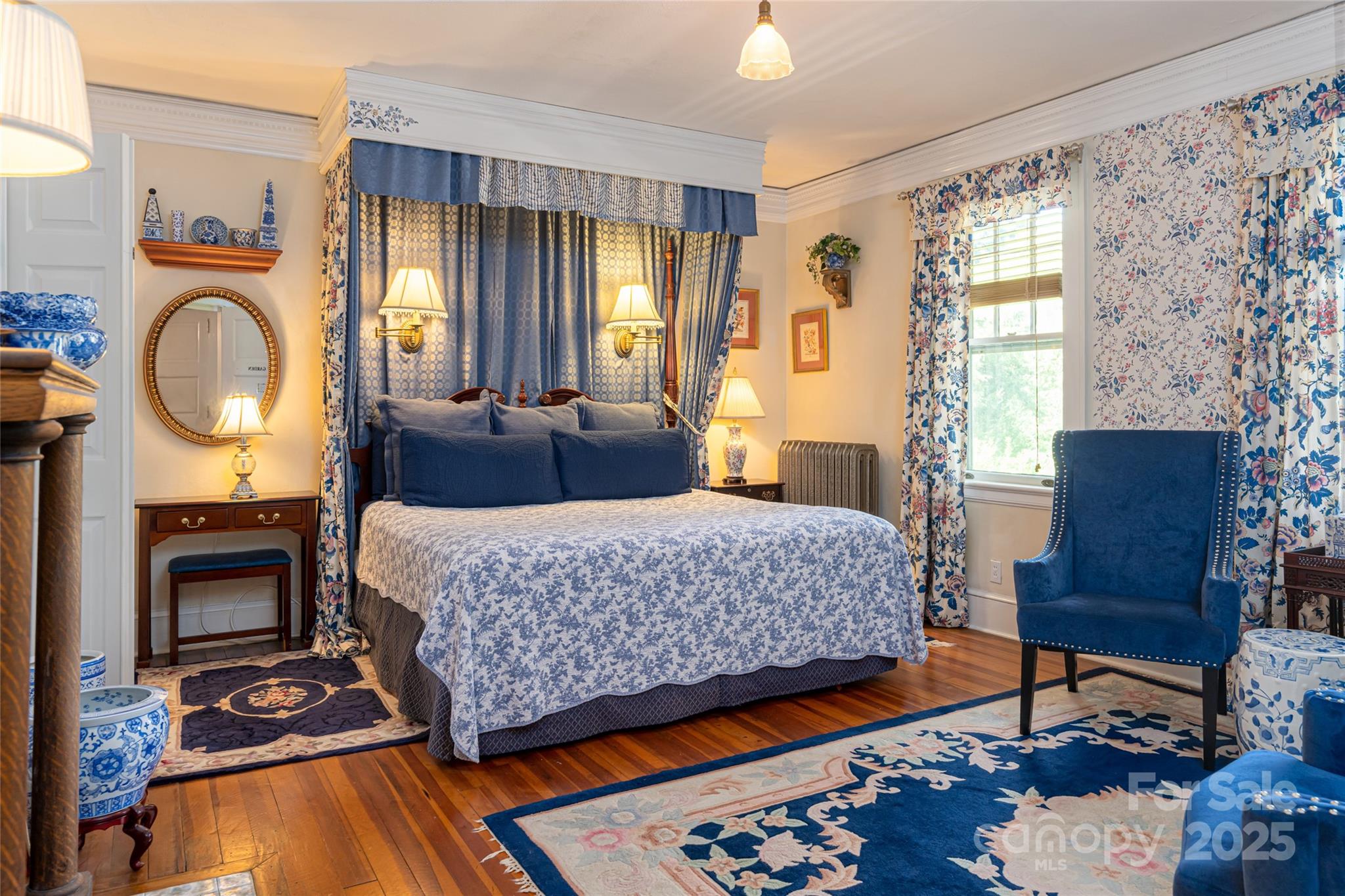 46 Cumberland Circle — Asheville