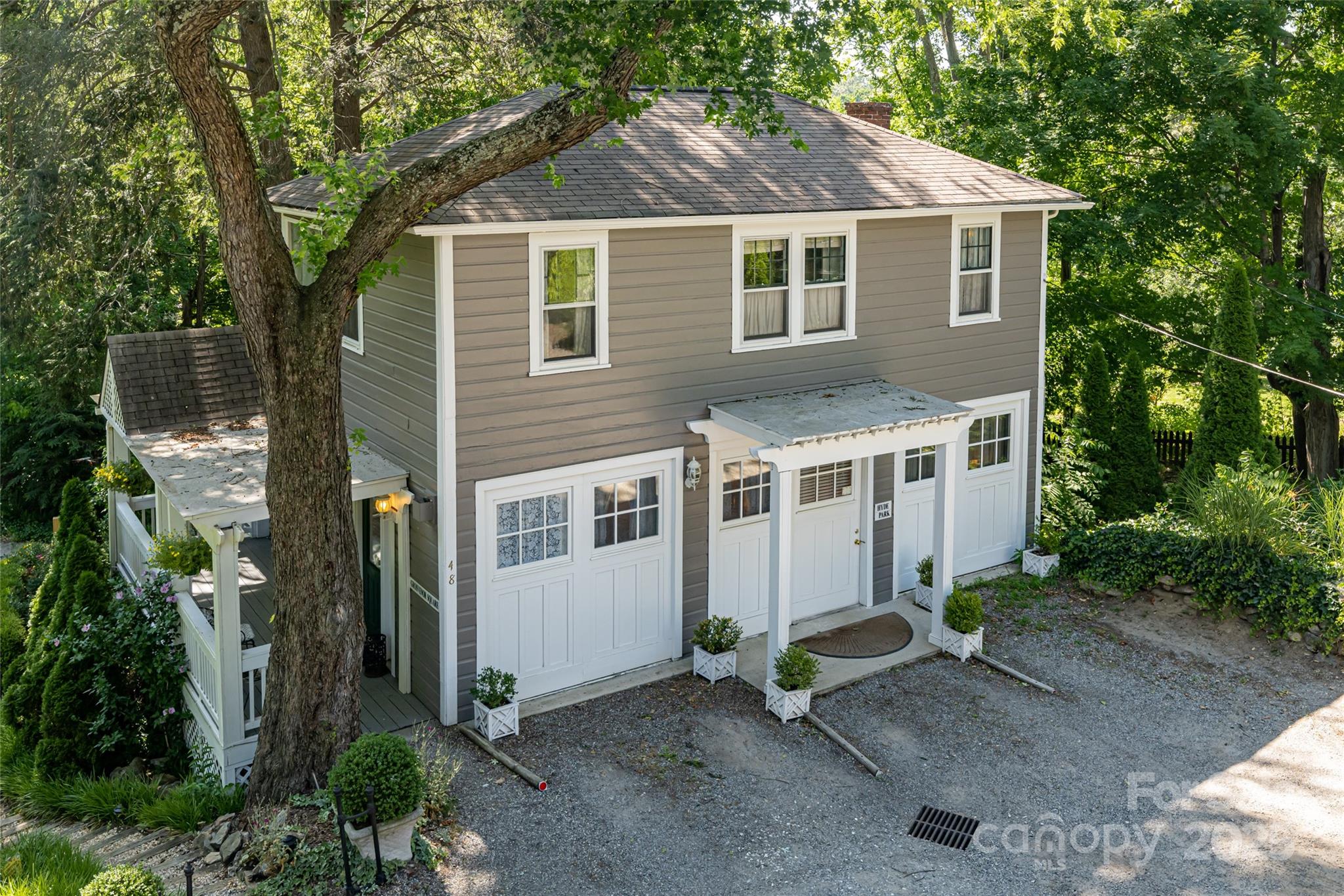 46 Cumberland Circle — Asheville