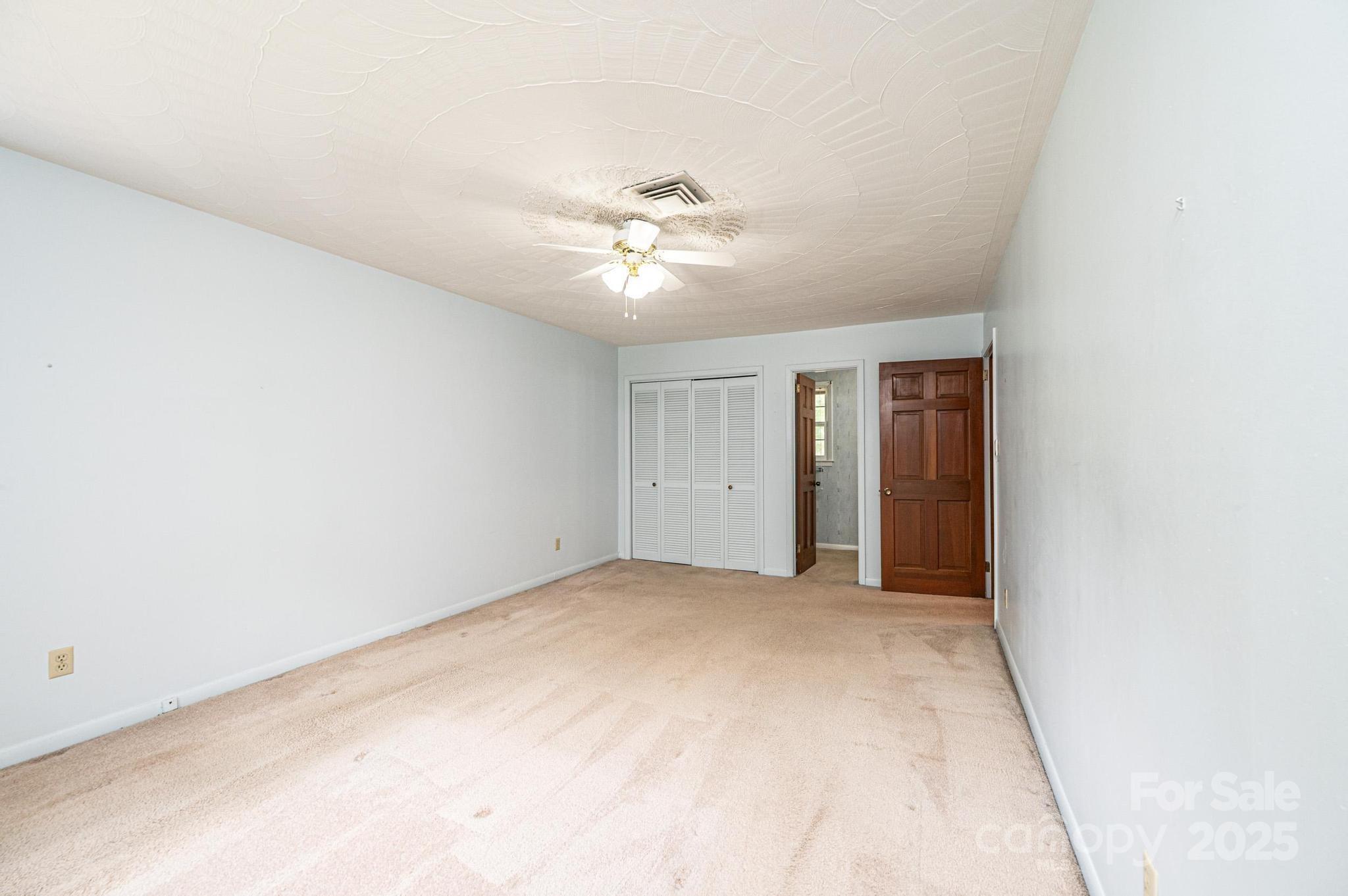 3781 Dover Street — Claremont
