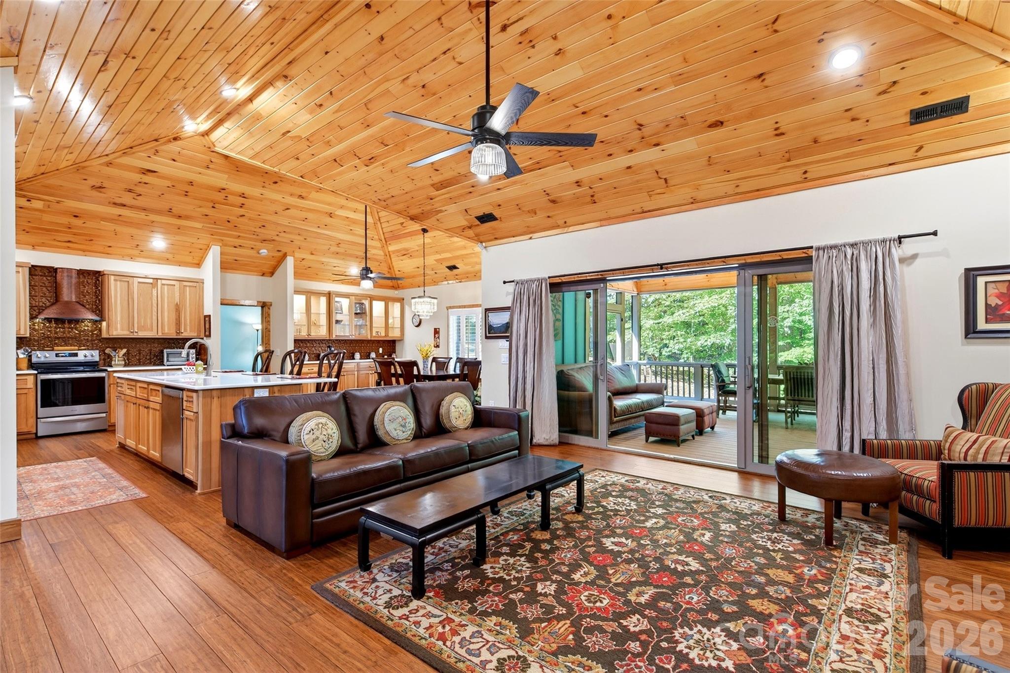 225 Henrys Glen Drive — Morganton