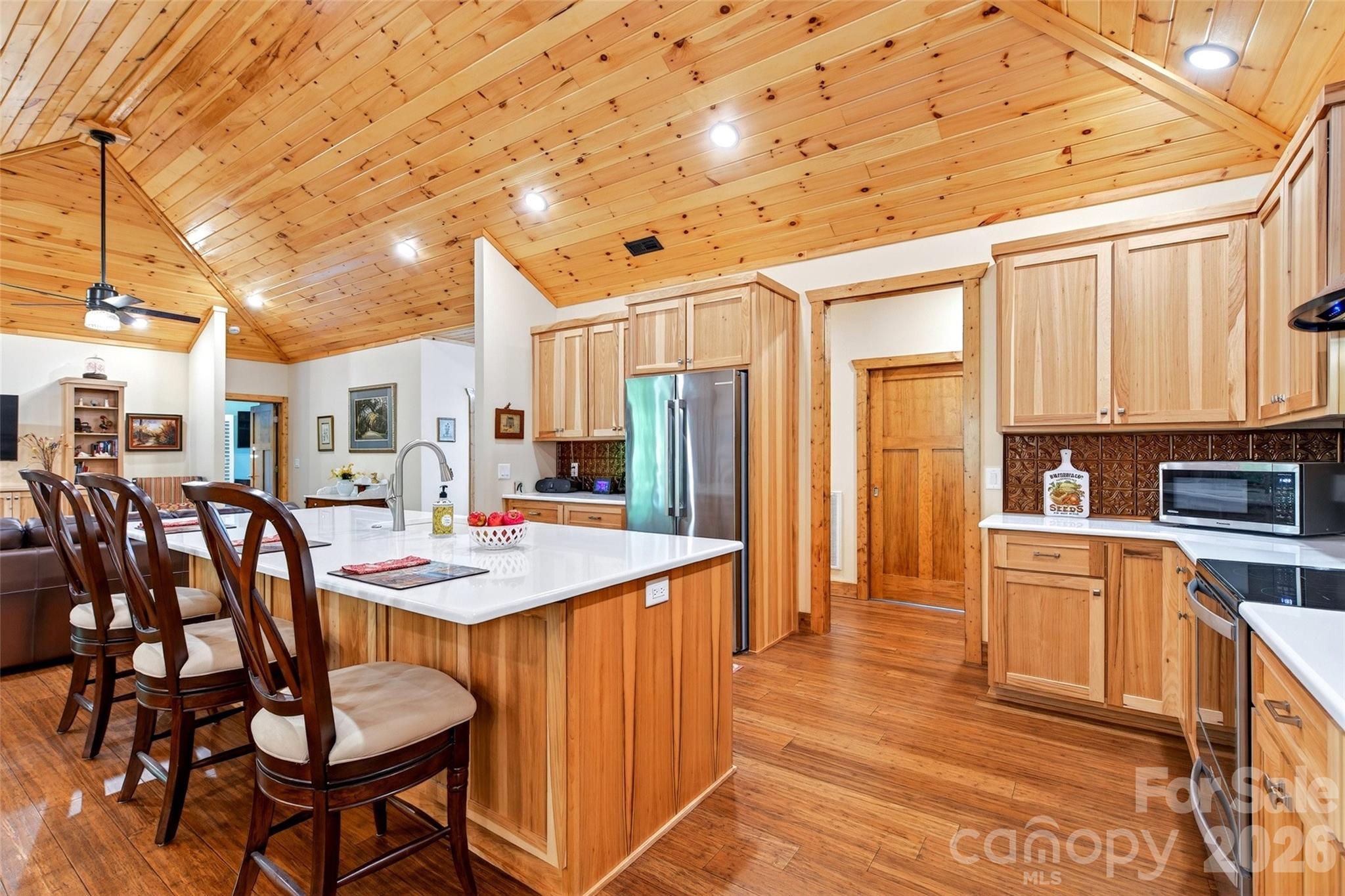 225 Henrys Glen Drive — Morganton