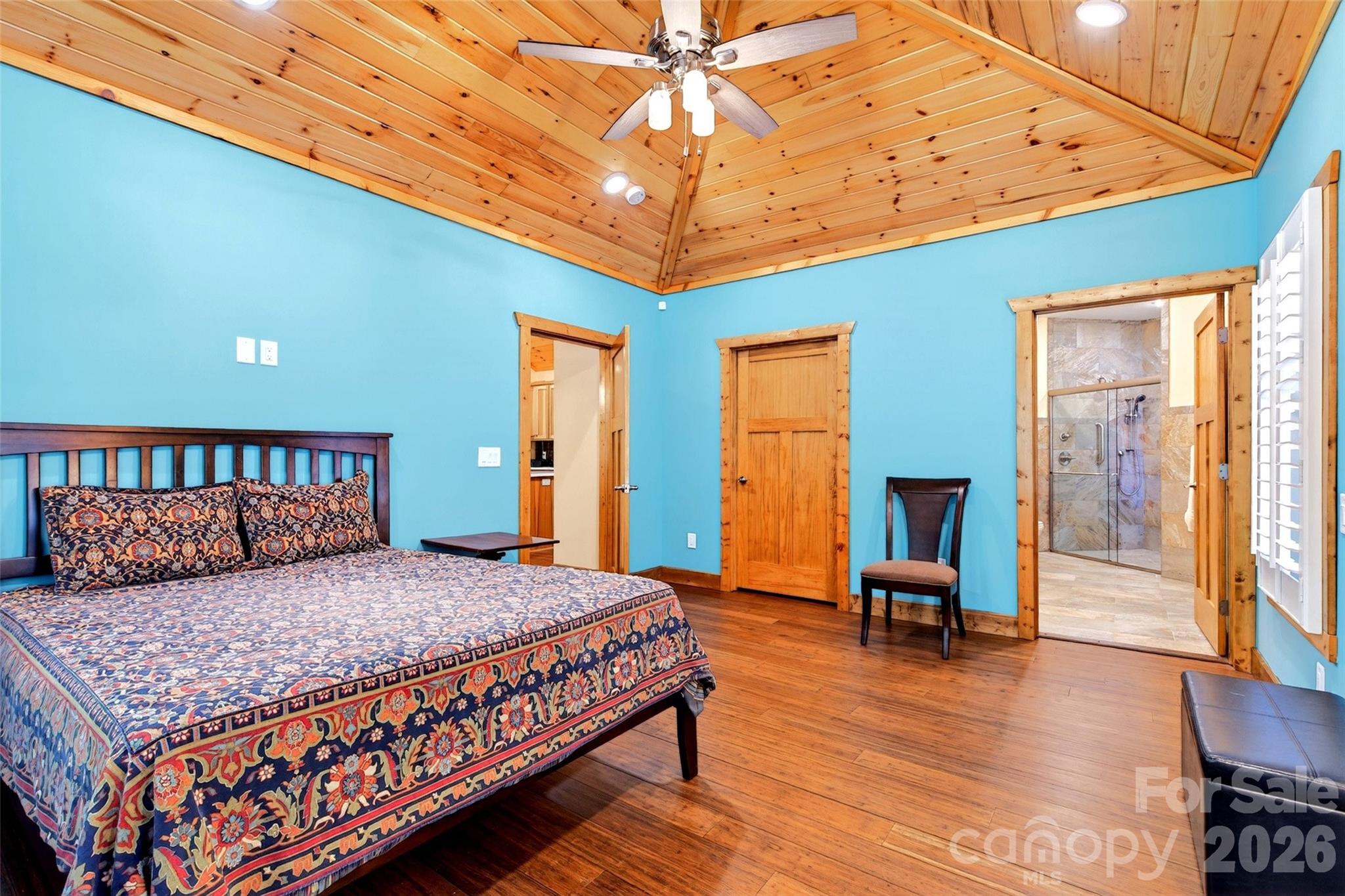 225 Henrys Glen Drive — Morganton