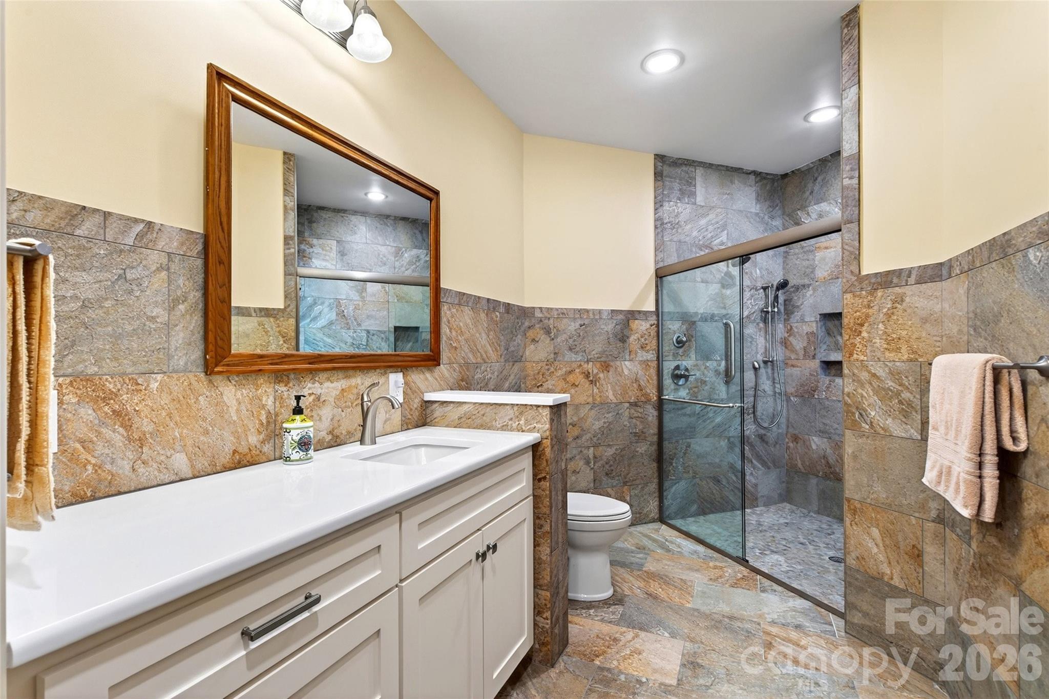 225 Henrys Glen Drive — Morganton