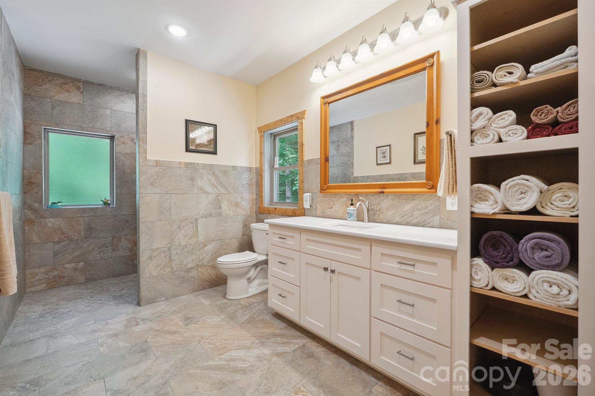 225 Henrys Glen Drive — Morganton