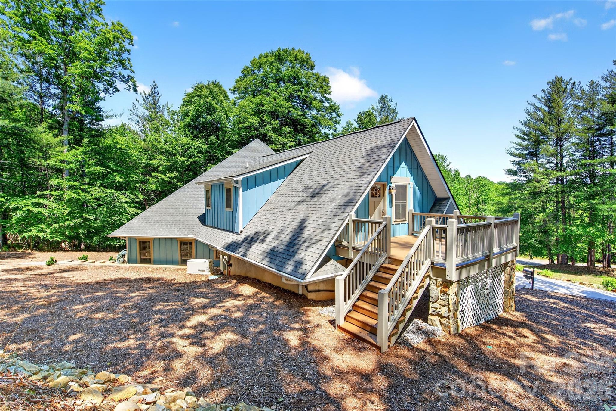 225 Henrys Glen Drive — Morganton