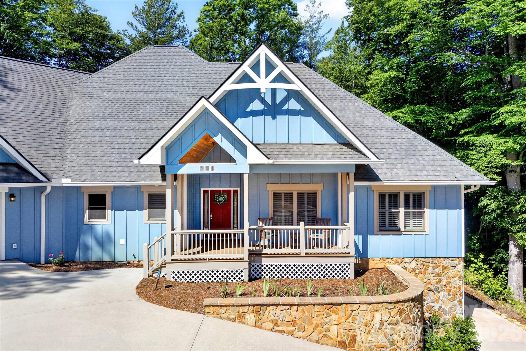 225 Henrys Glen Drive — Morganton