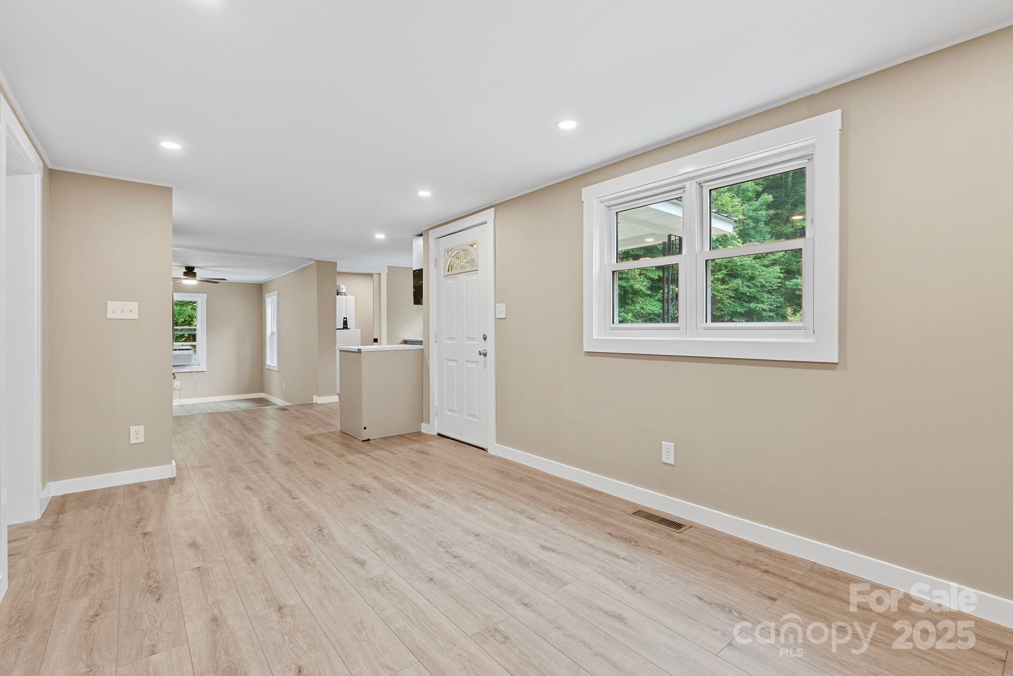 530 Rebel Ridge Road — Marshall