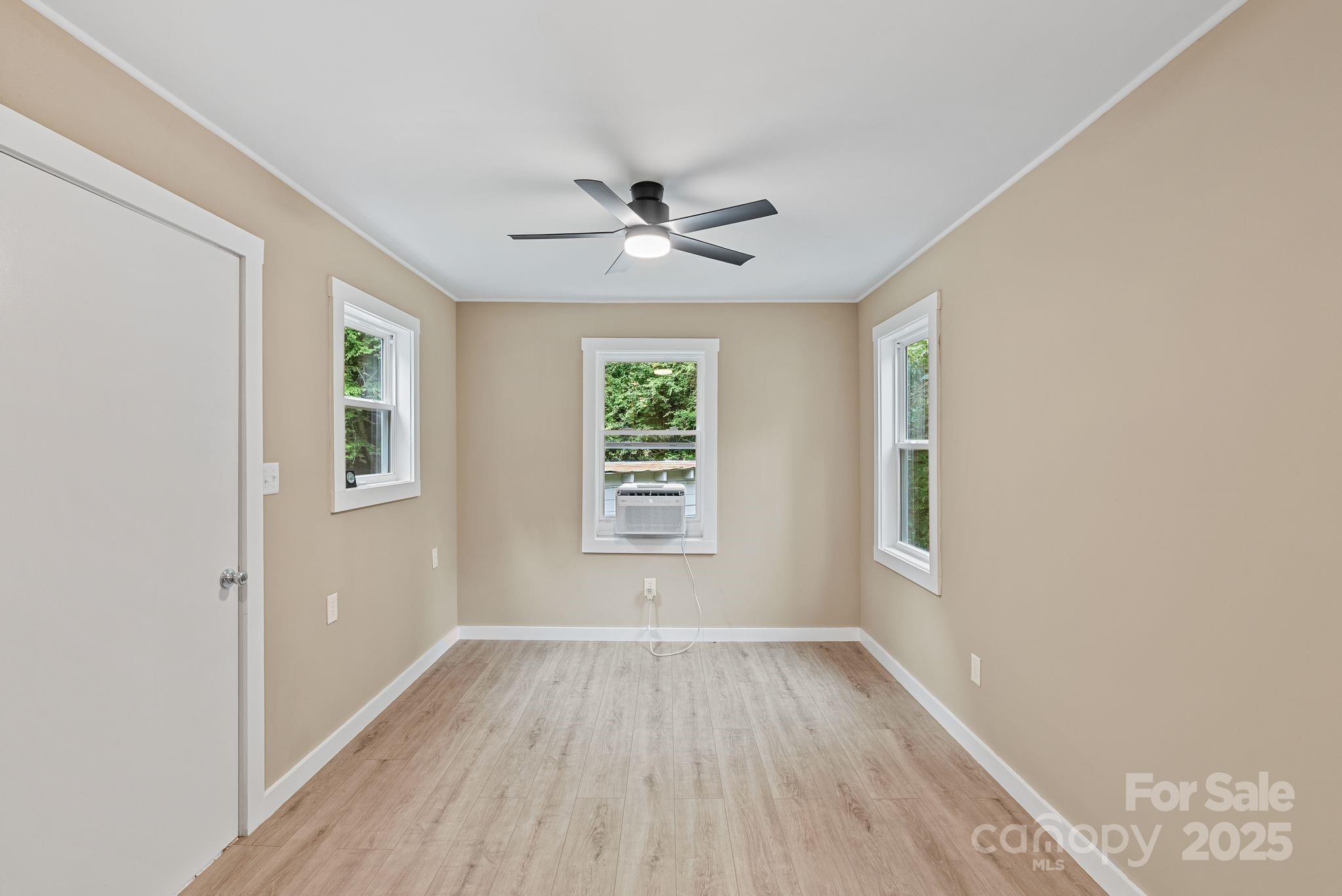 530 Rebel Ridge Road — Marshall