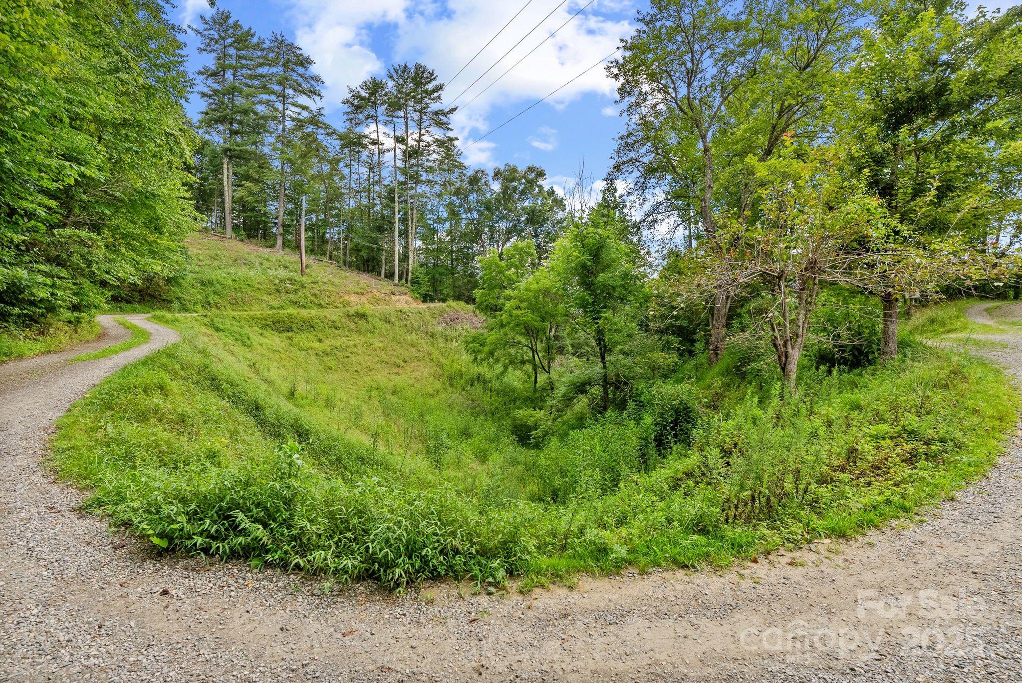 530 Rebel Ridge Road — Marshall