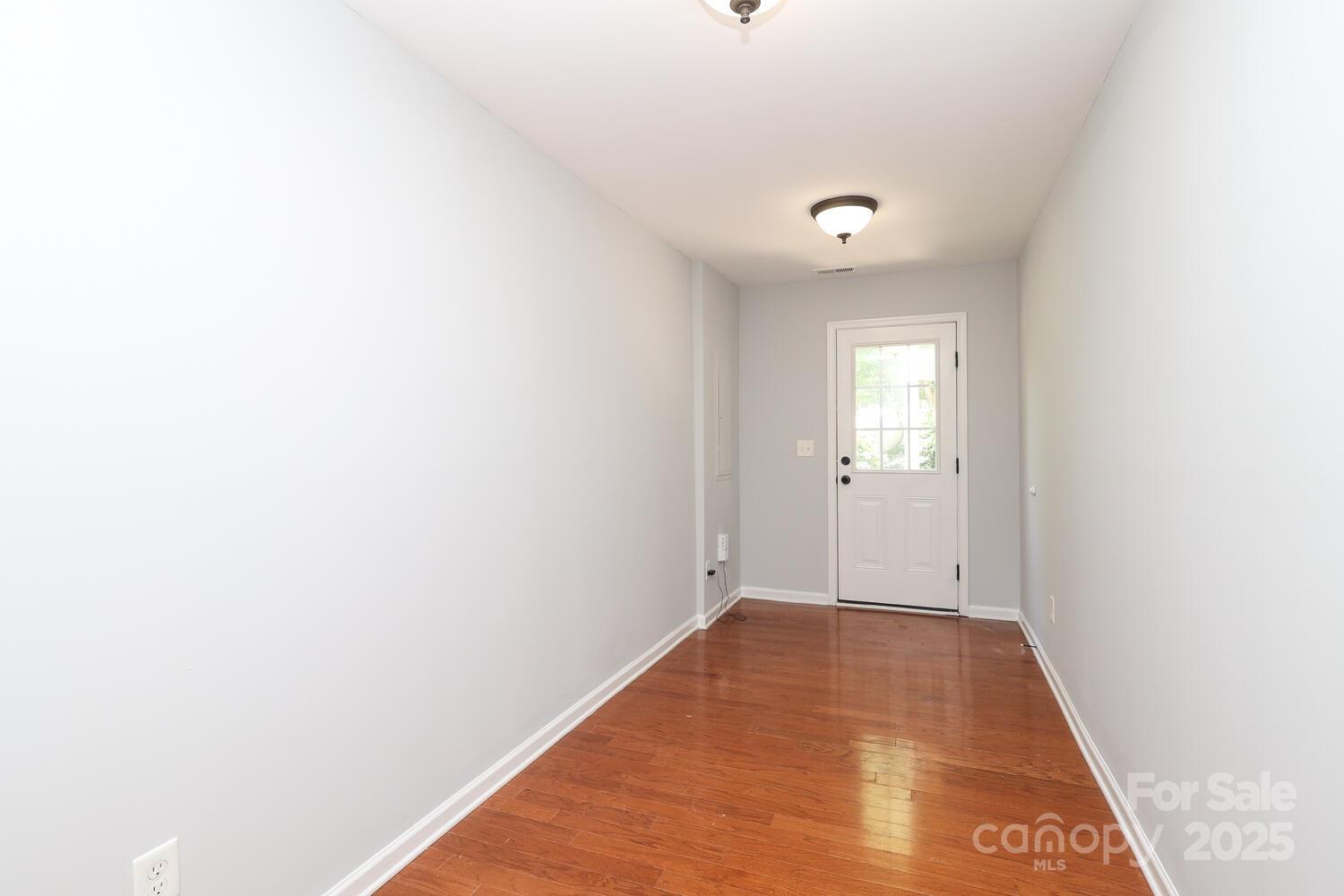 729 Naramore Street — Davidson