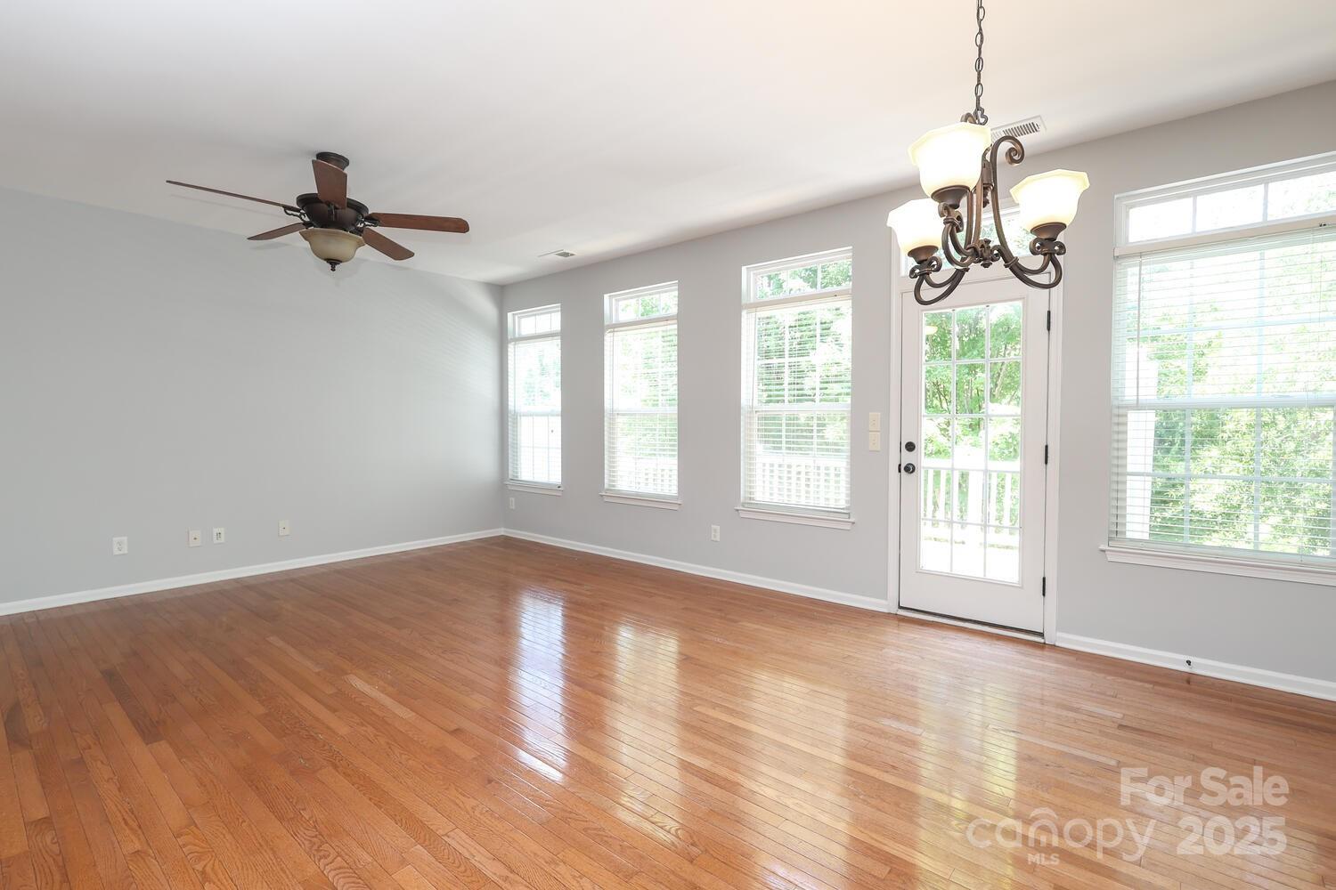 729 Naramore Street — Davidson