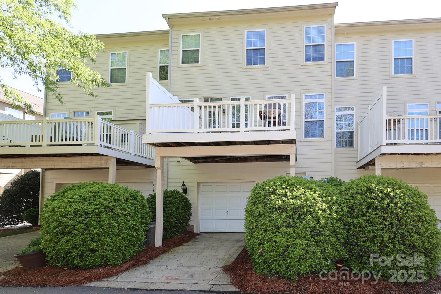 729 Naramore Street — Davidson